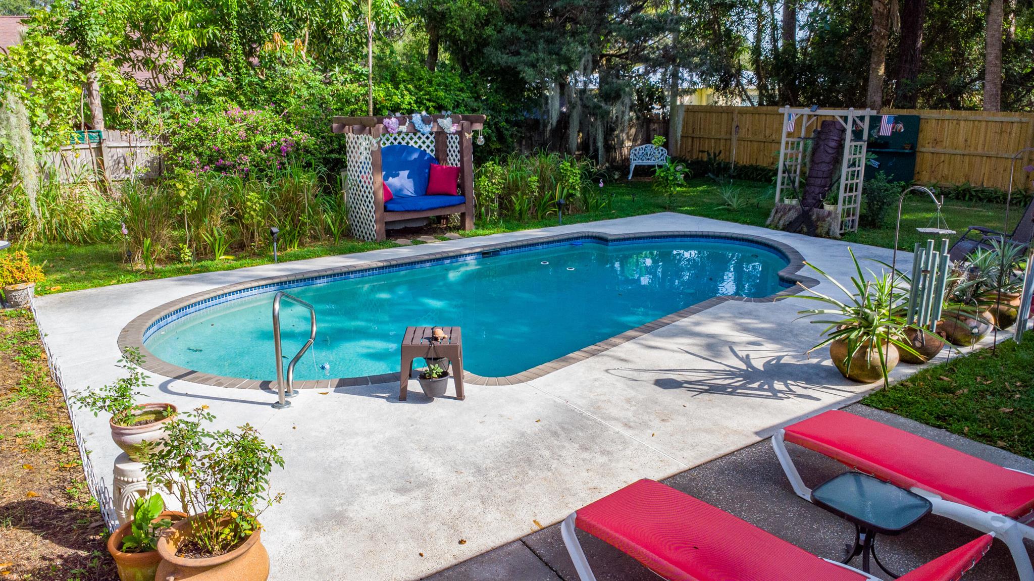 1009 Beach Court