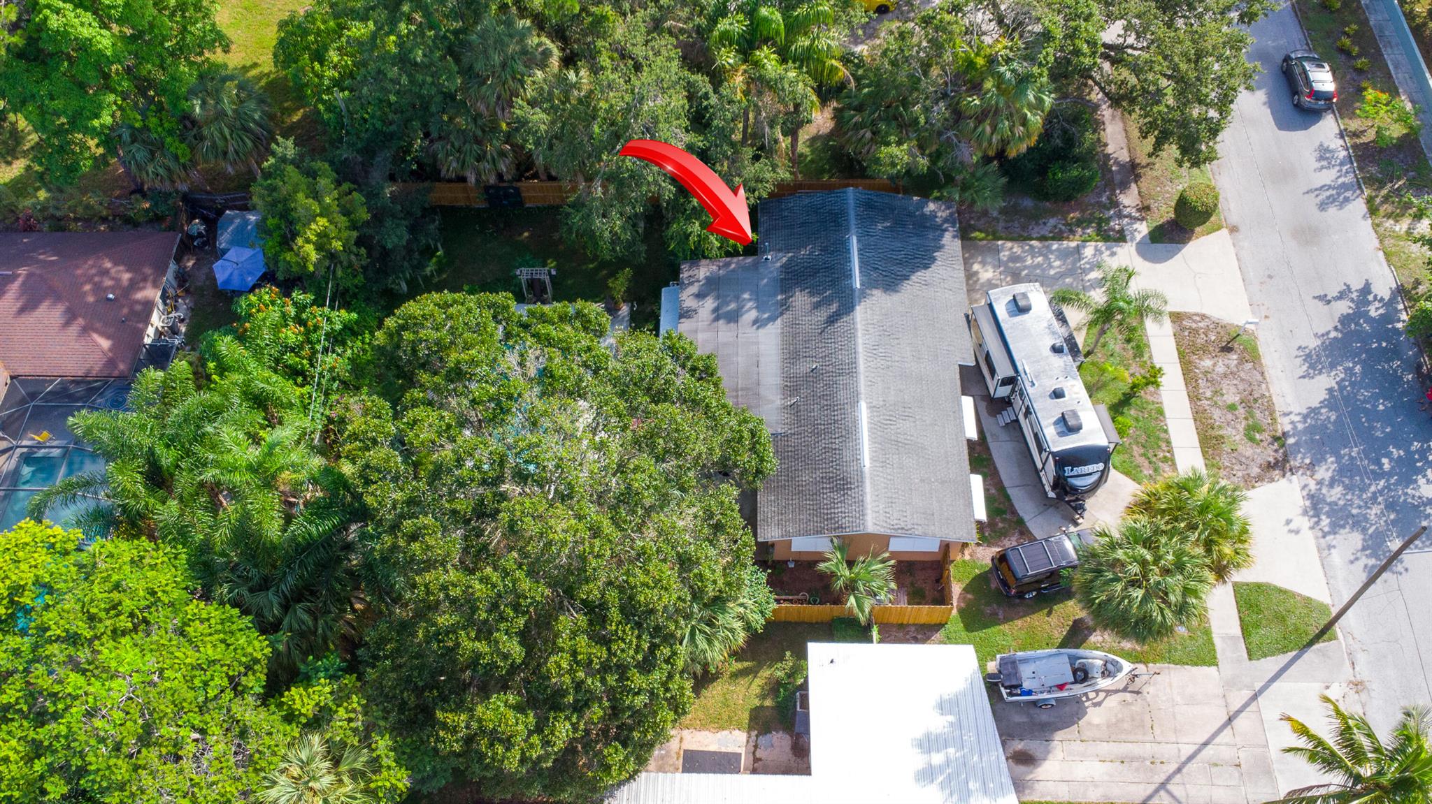 1009 Beach Court