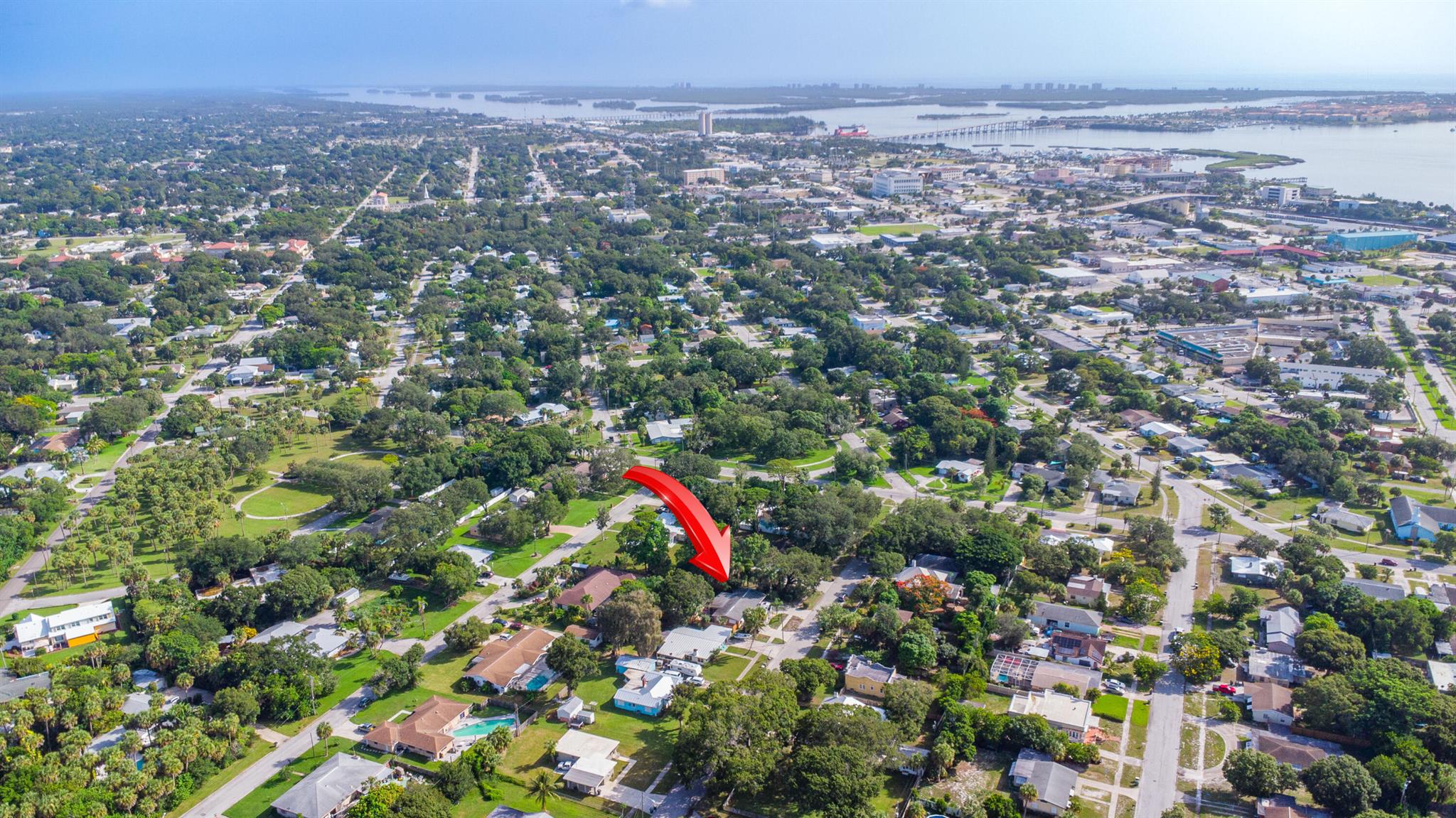 1009 Beach Court
