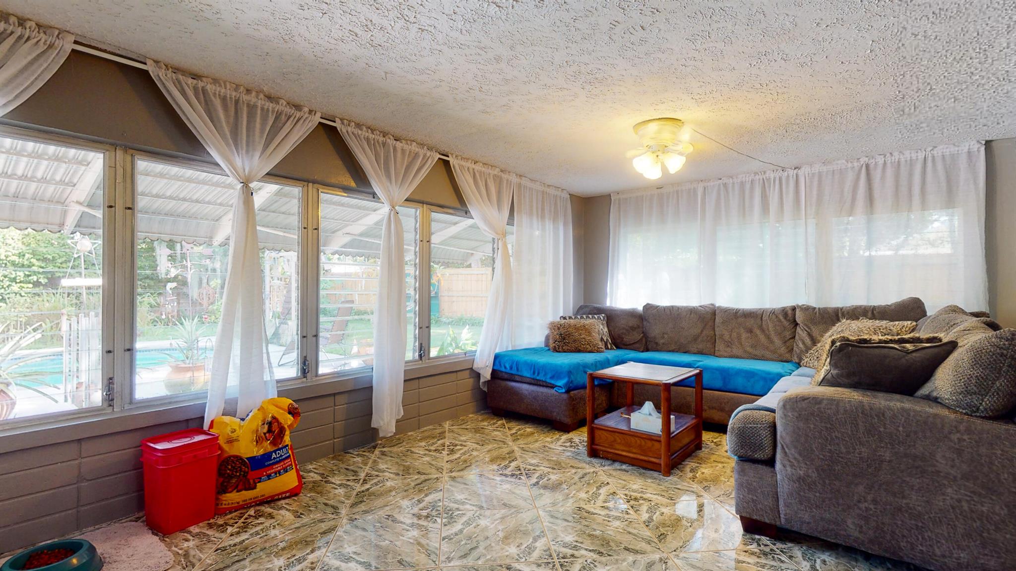 1009 Beach Court