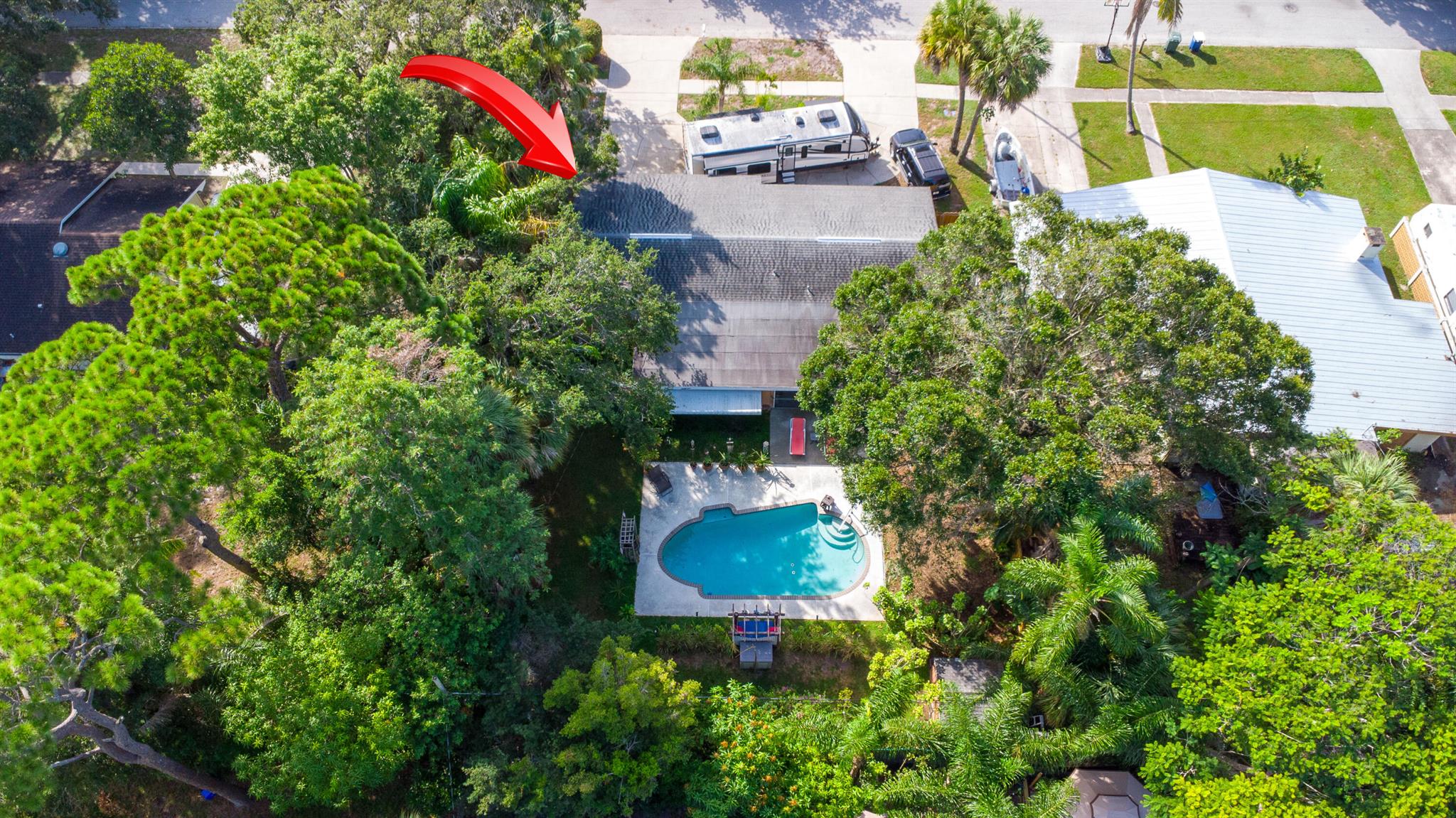1009 Beach Court