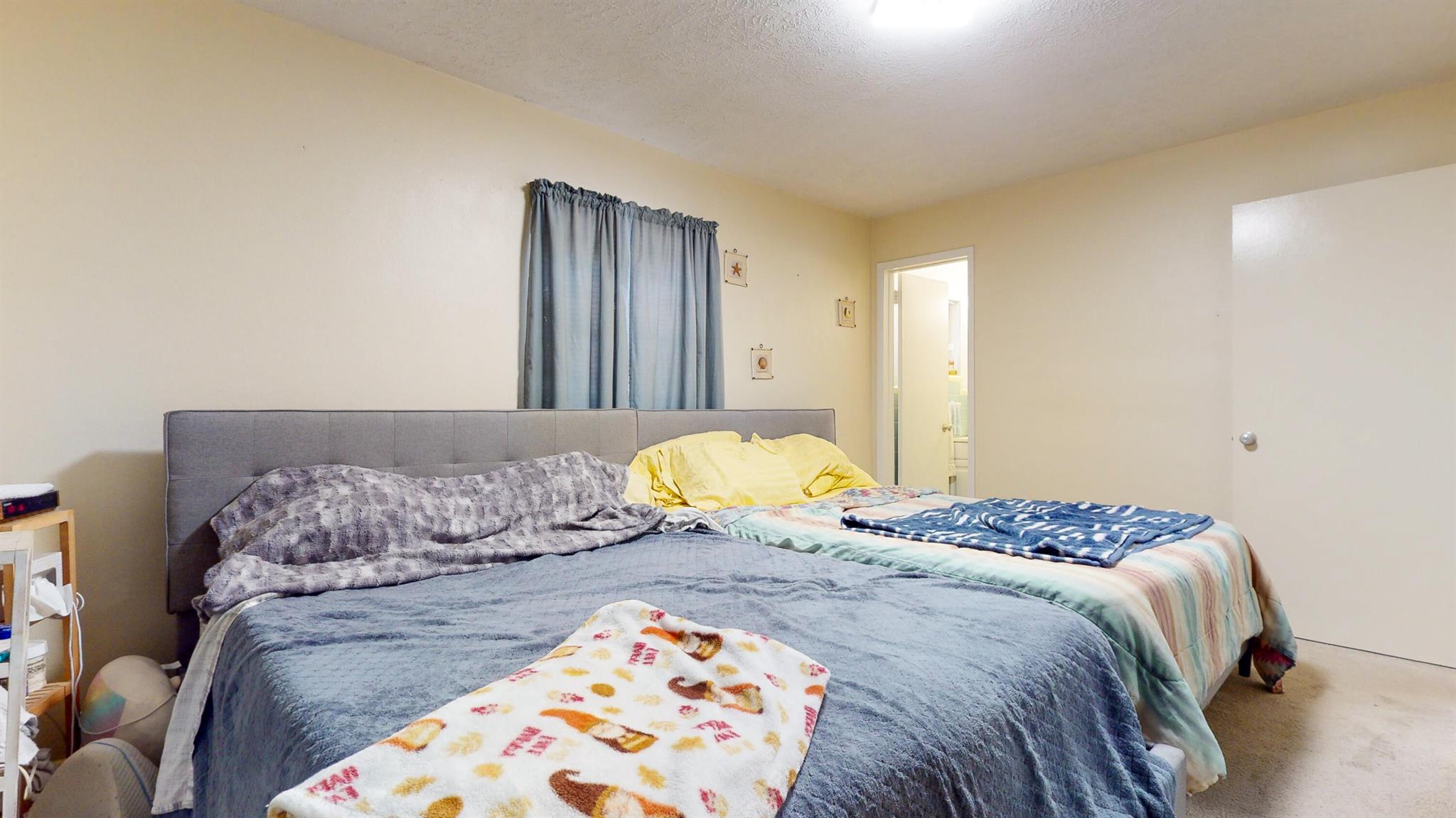 1009 Beach Court