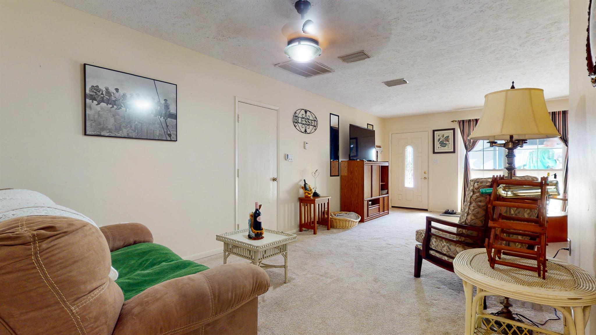 1009 Beach Court