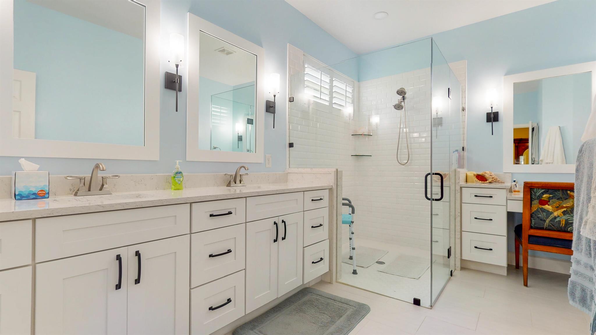 4224 Diamond Square