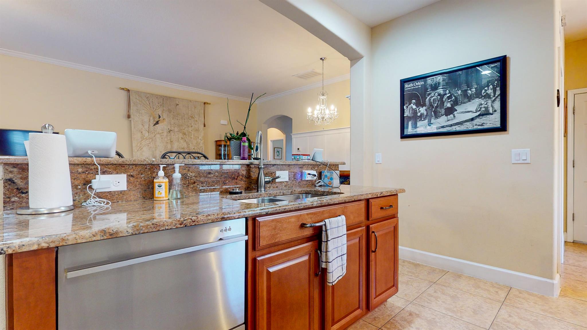 4224 Diamond Square