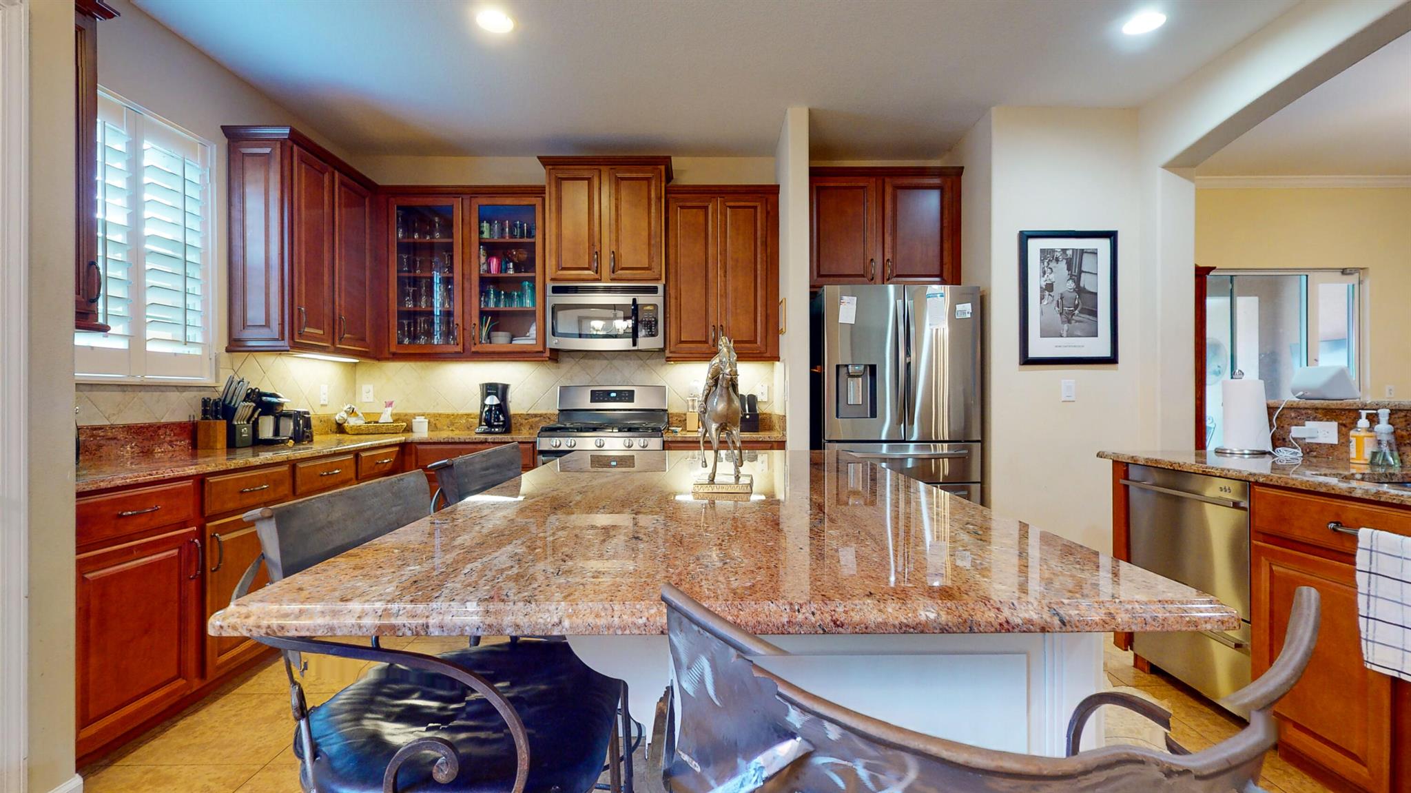 4224 Diamond Square