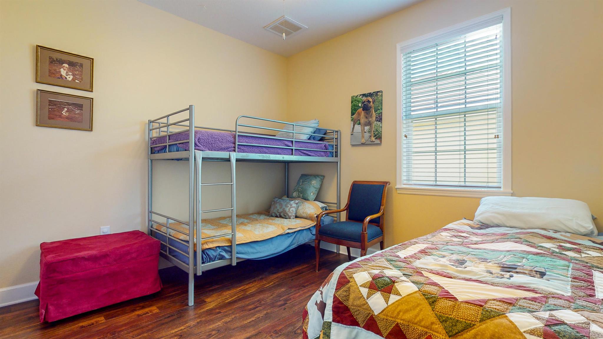 4224 Diamond Square