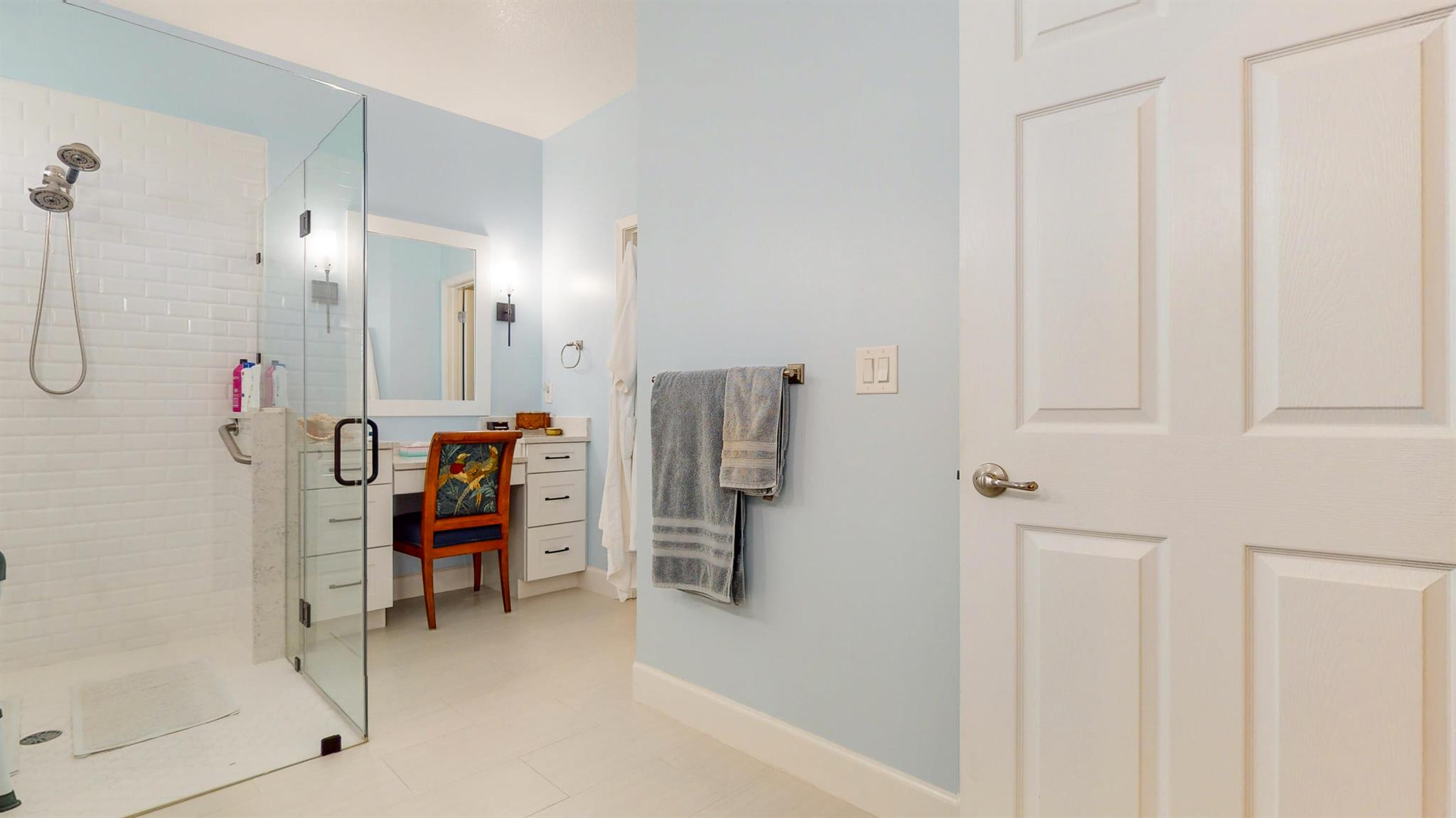 4224 Diamond Square