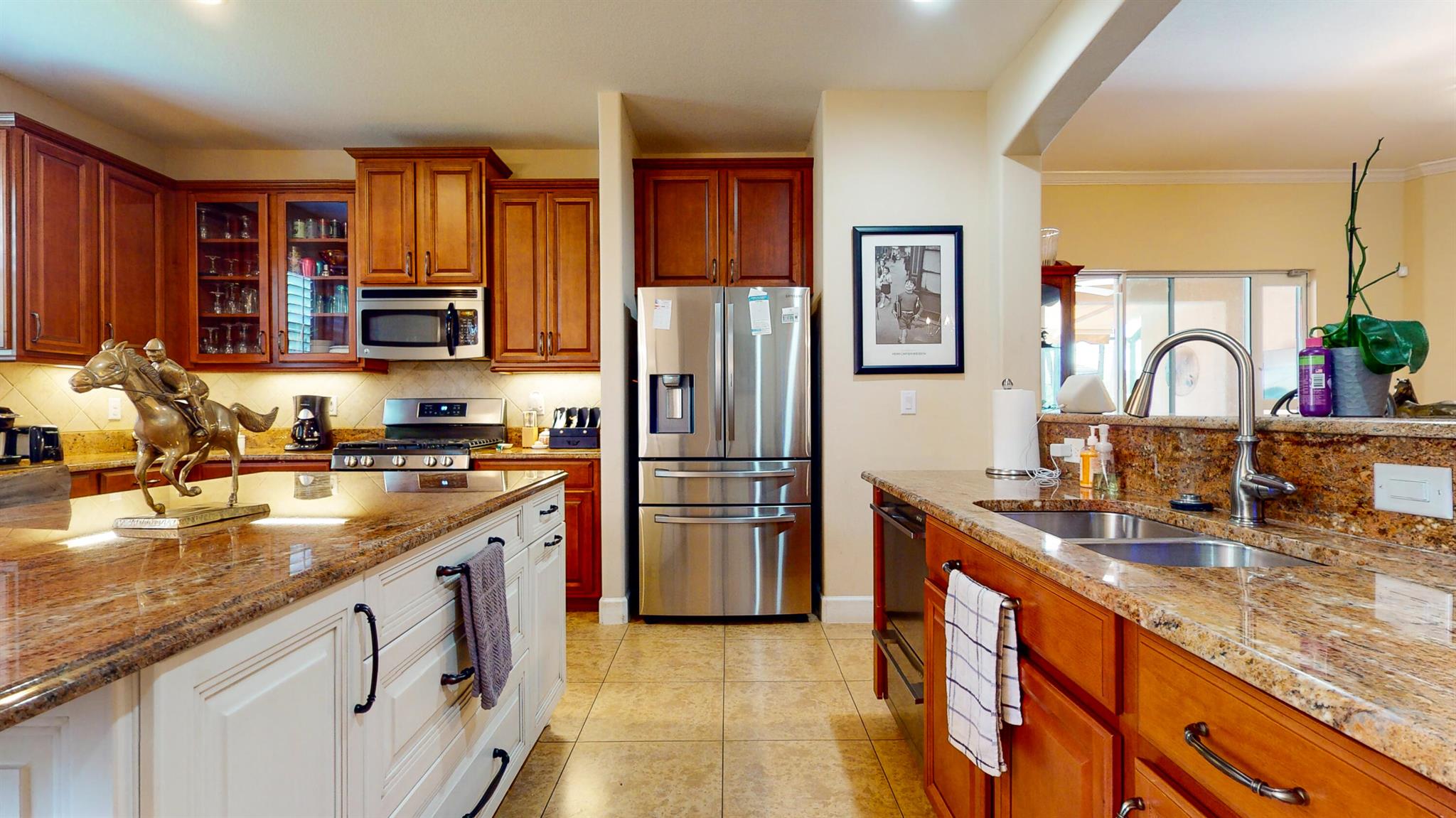 4224 Diamond Square