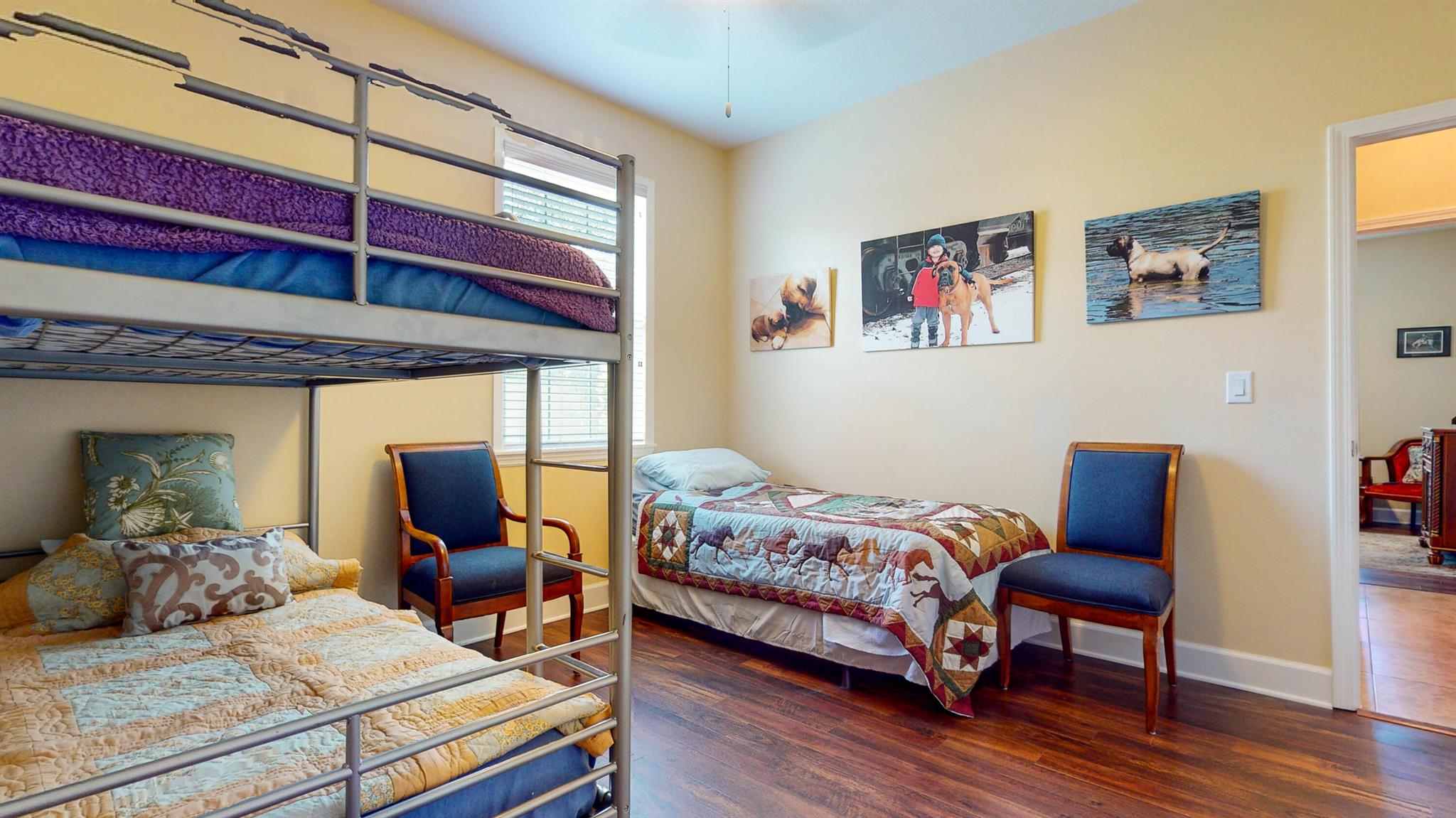 4224 Diamond Square
