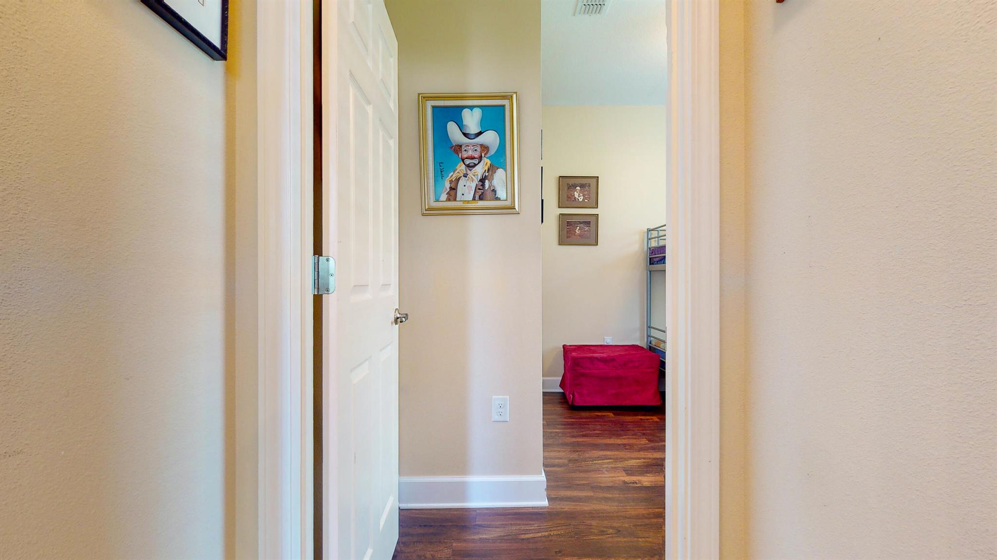 4224 Diamond Square
