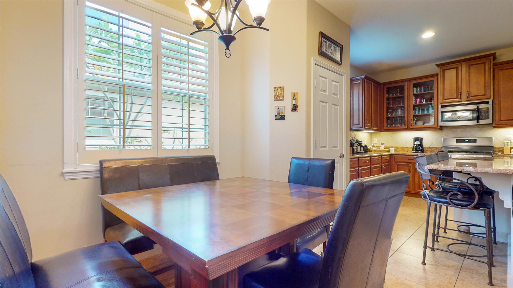 4224 Diamond Square