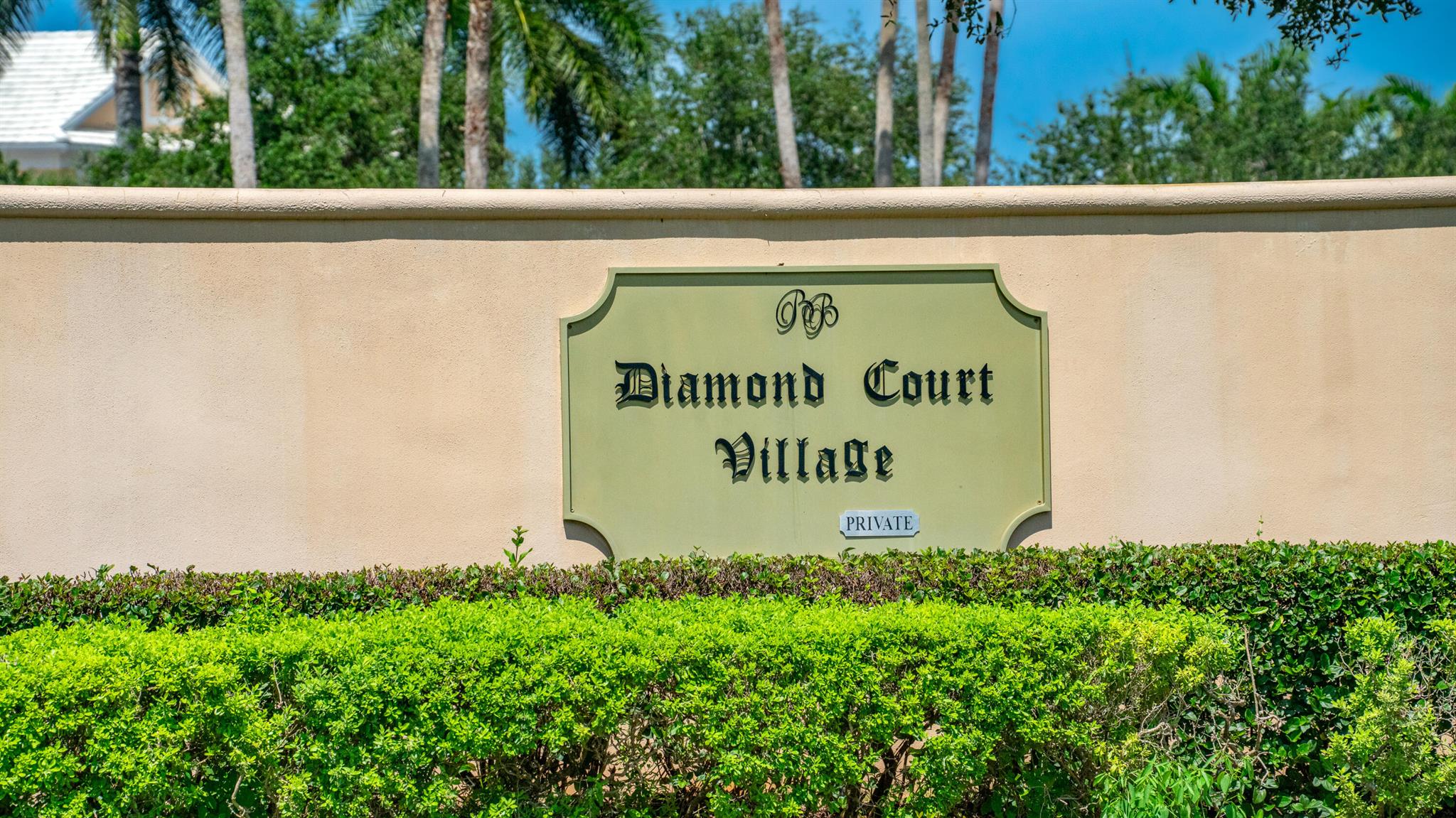 4224 Diamond Square