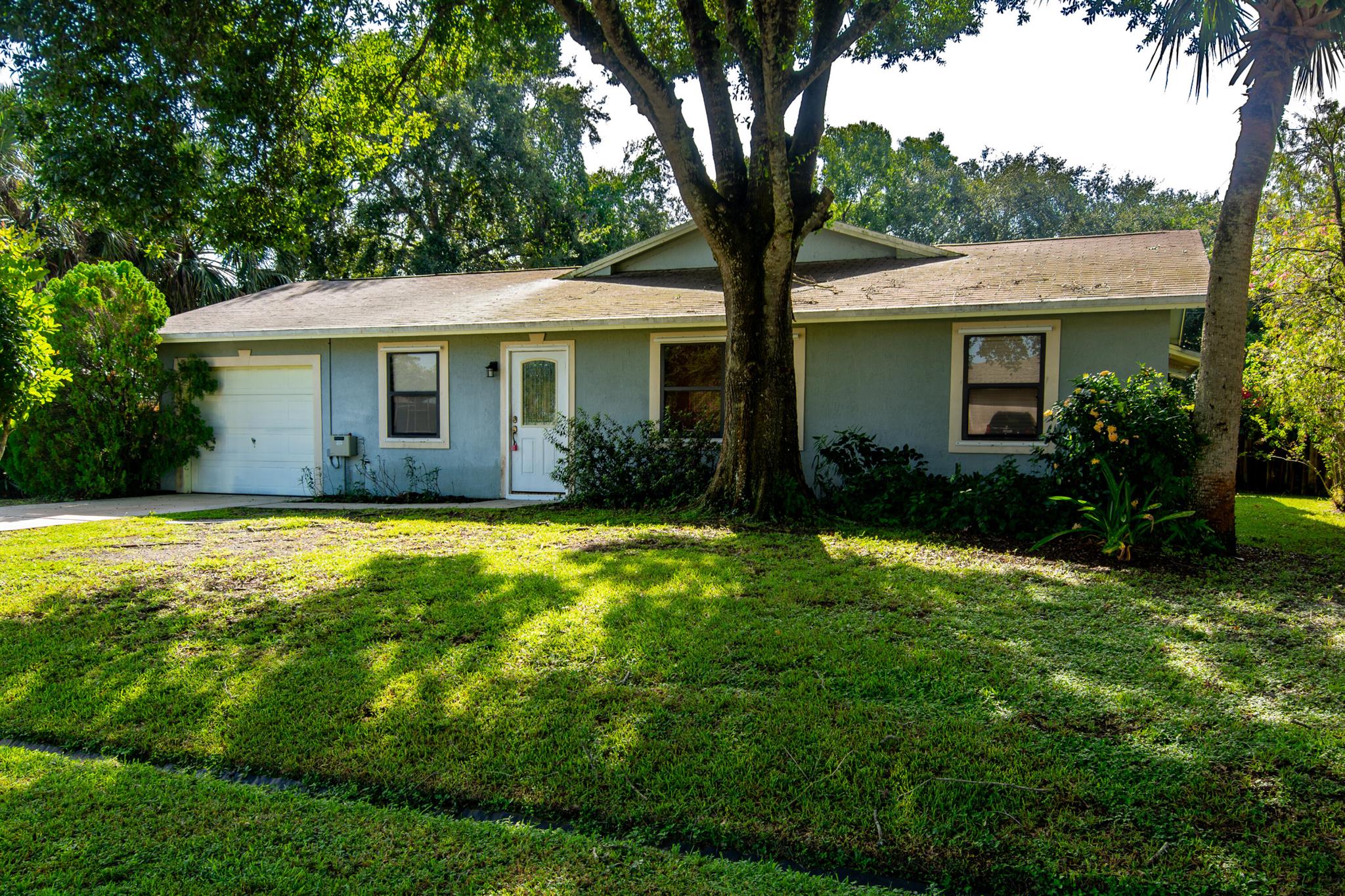 2433 SW Independence Road