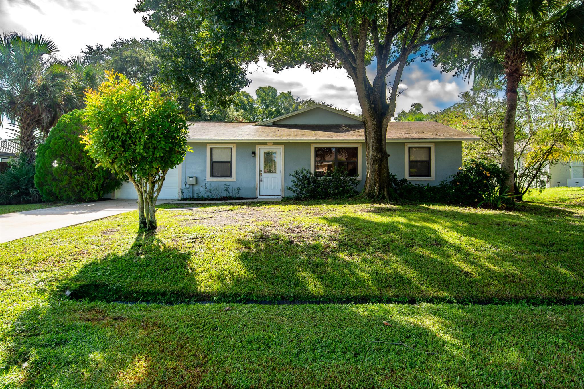 2433 SW Independence Road