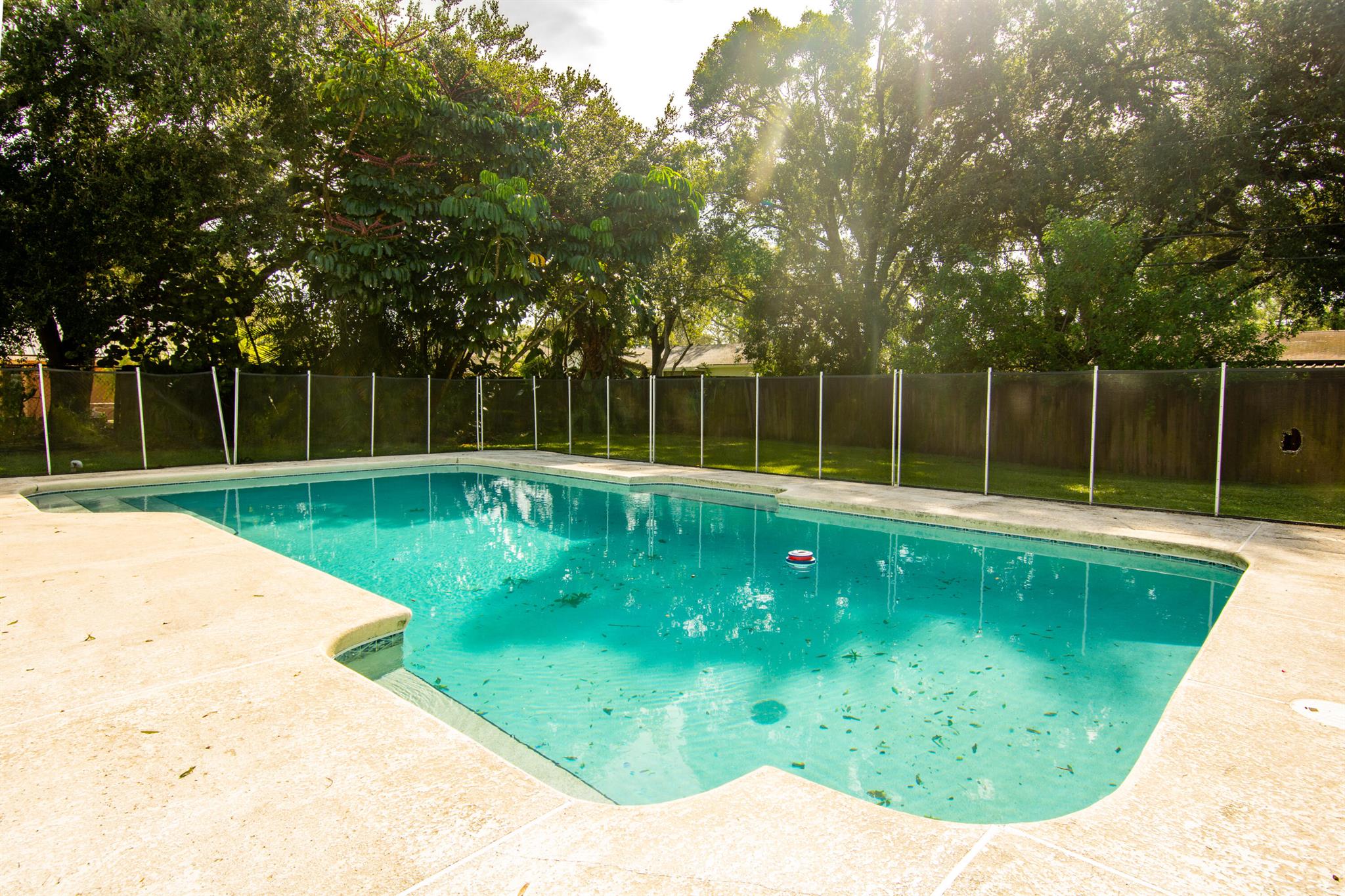 2433 SW Independence Road