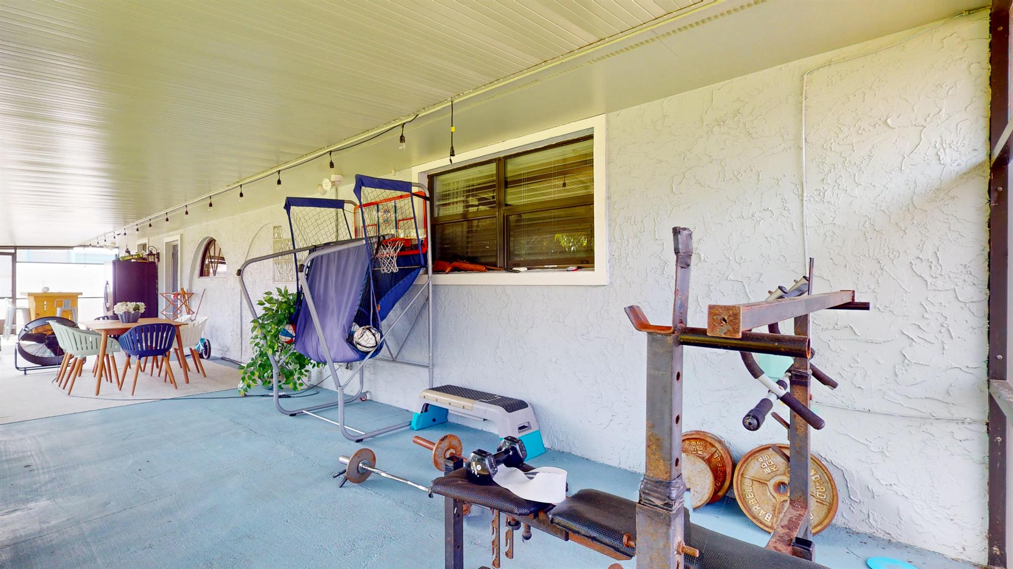 1074 NW 12th Terrace