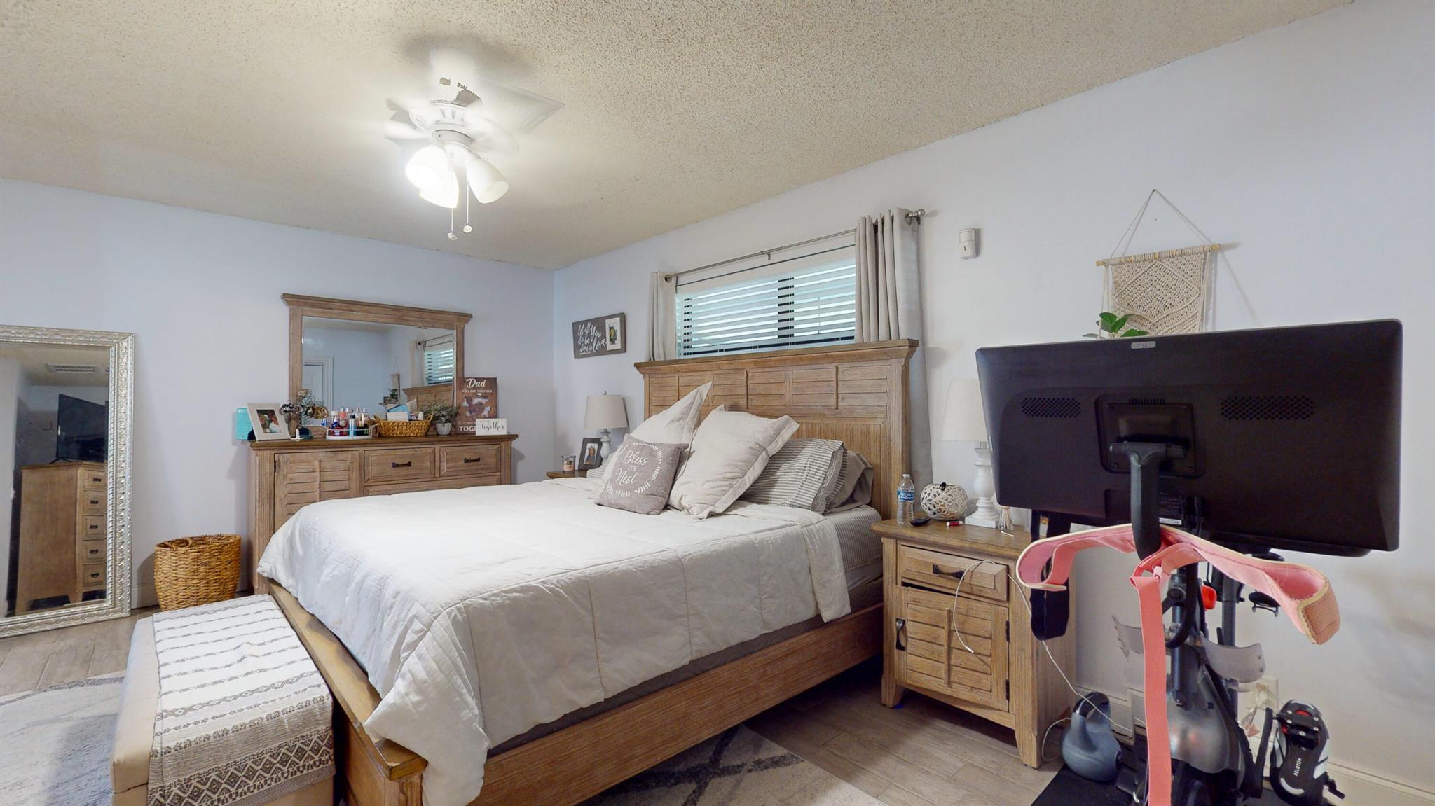 1074 NW 12th Terrace