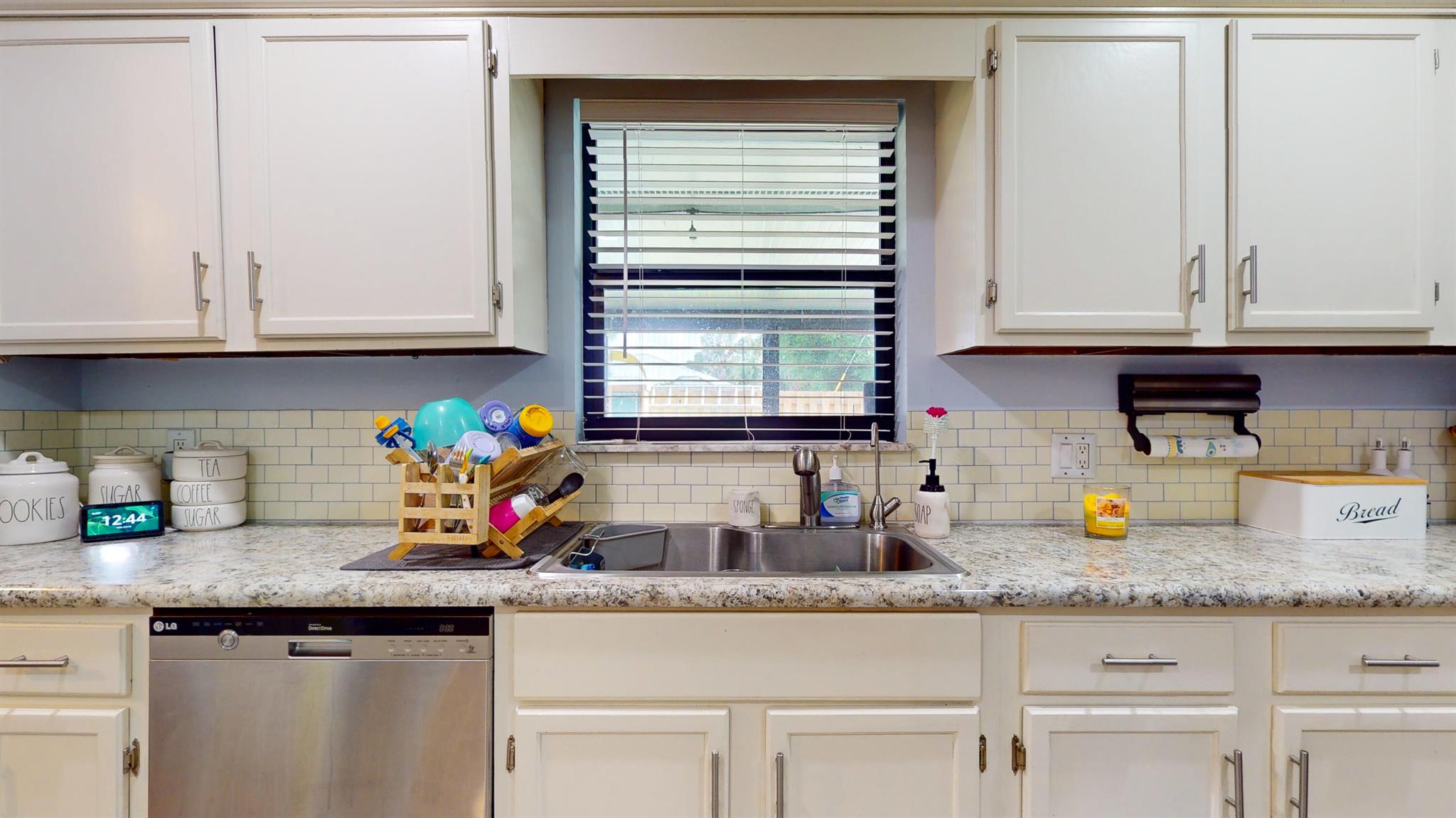 1074 NW 12th Terrace