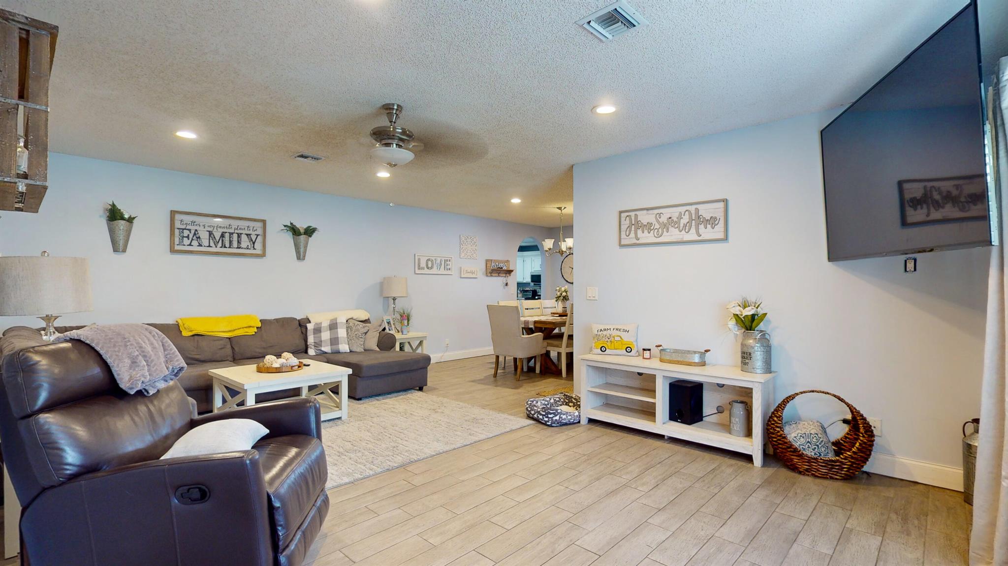 1074 NW 12th Terrace
