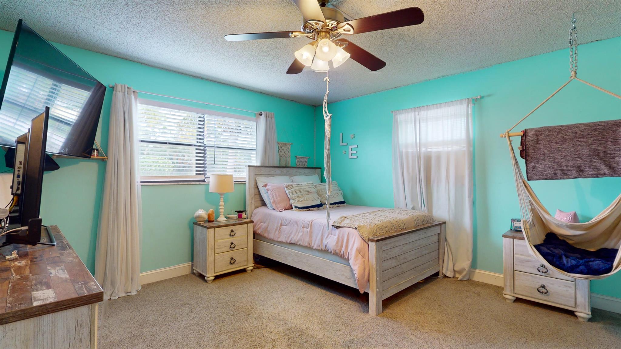 1074 NW 12th Terrace