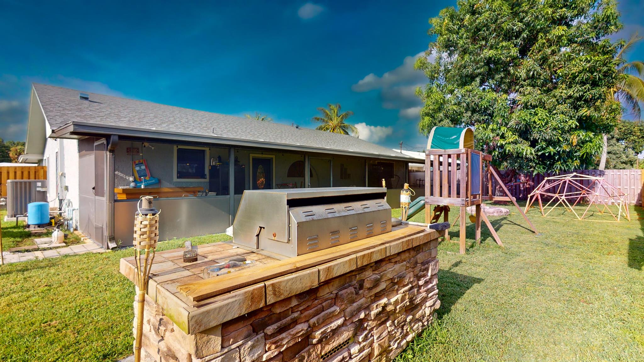 1074 NW 12th Terrace