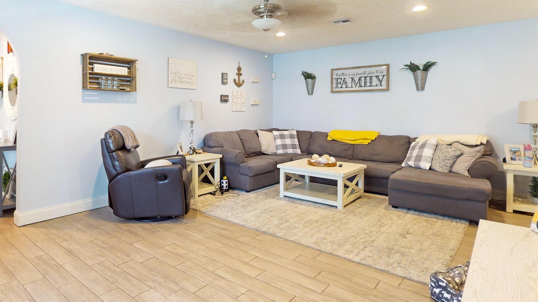 1074 NW 12th Terrace
