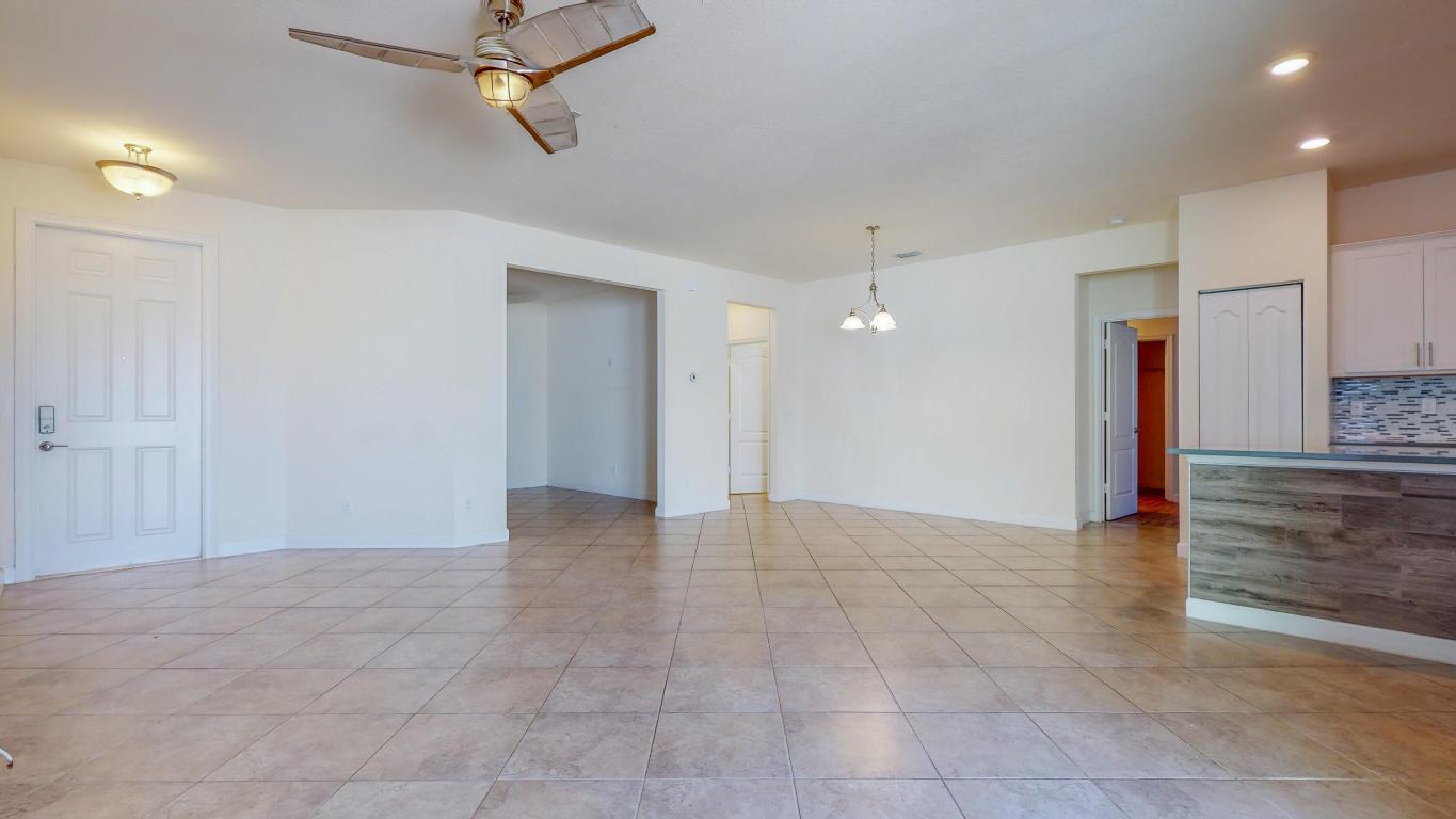 12434 NW Stanis Lane