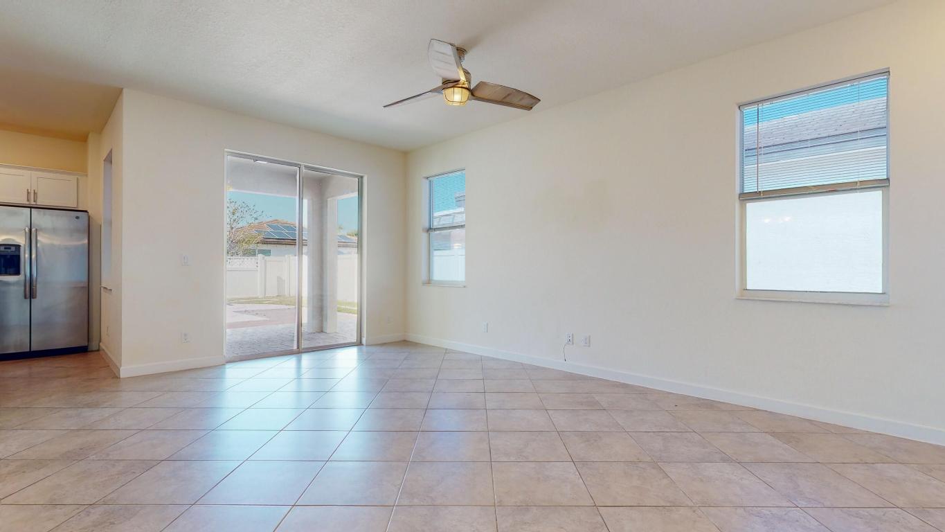 12434 NW Stanis Lane