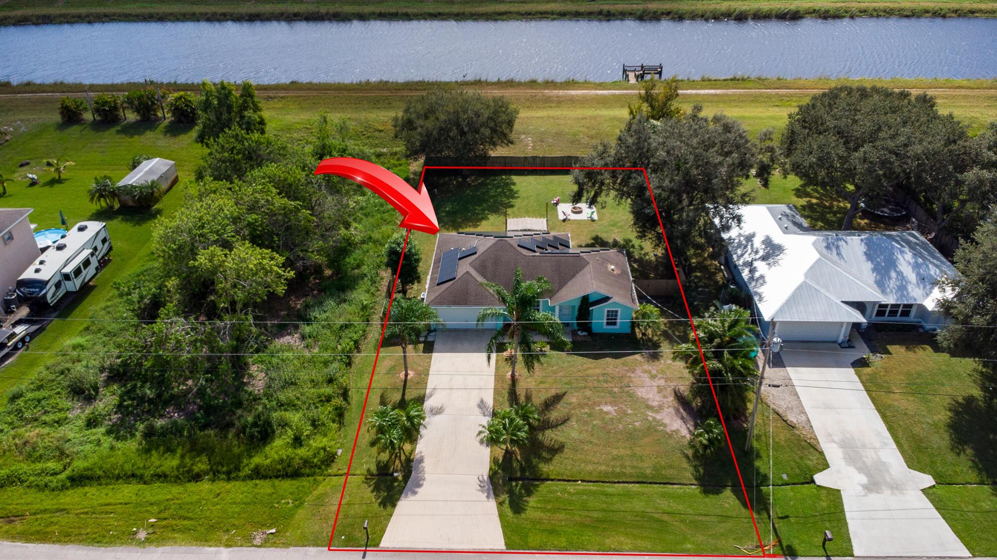 377 SW Kestor Drive