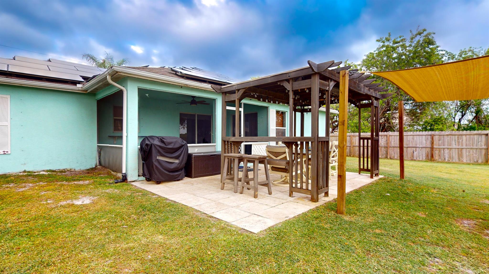 377 SW Kestor Drive