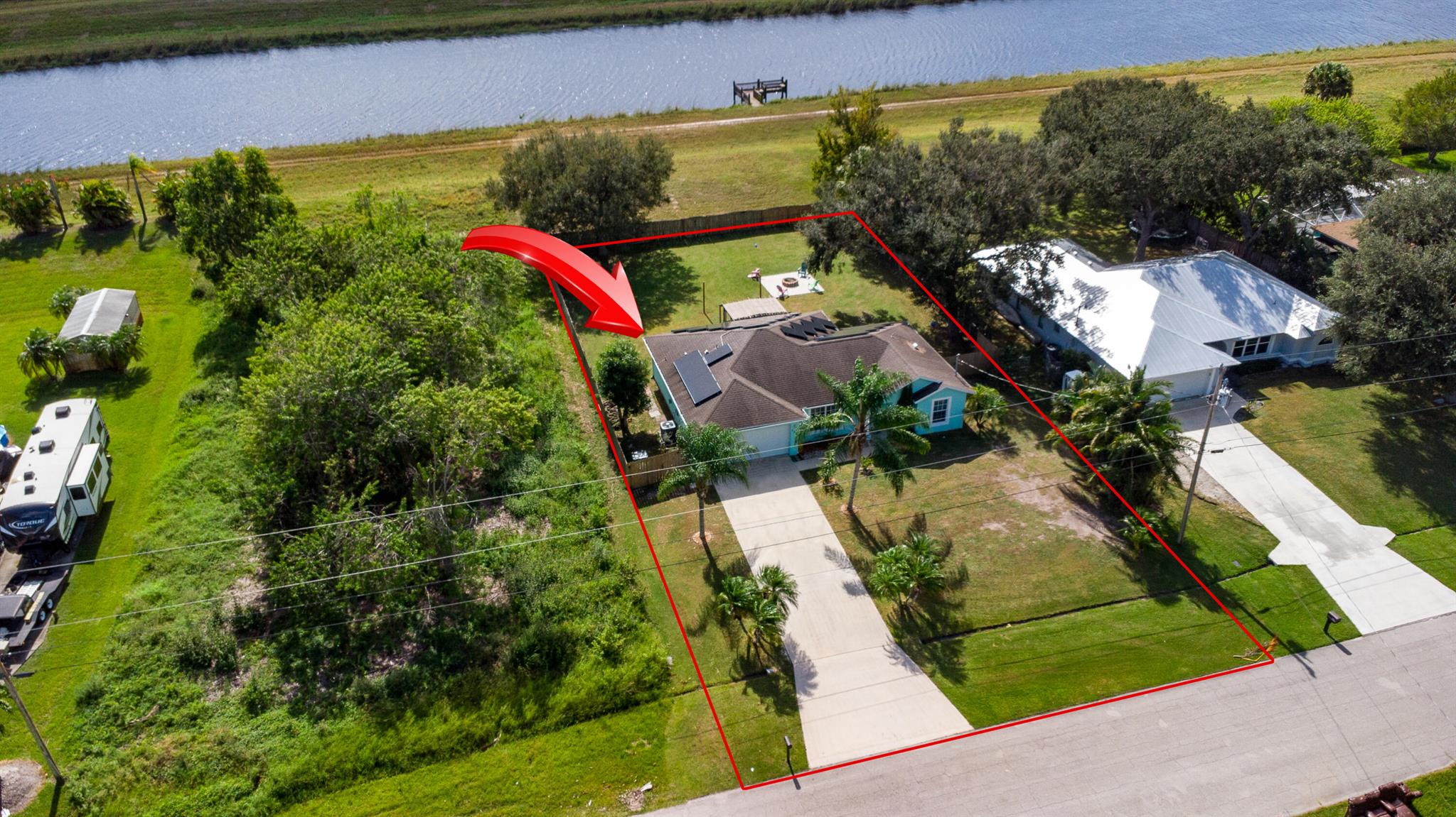 377 SW Kestor Drive
