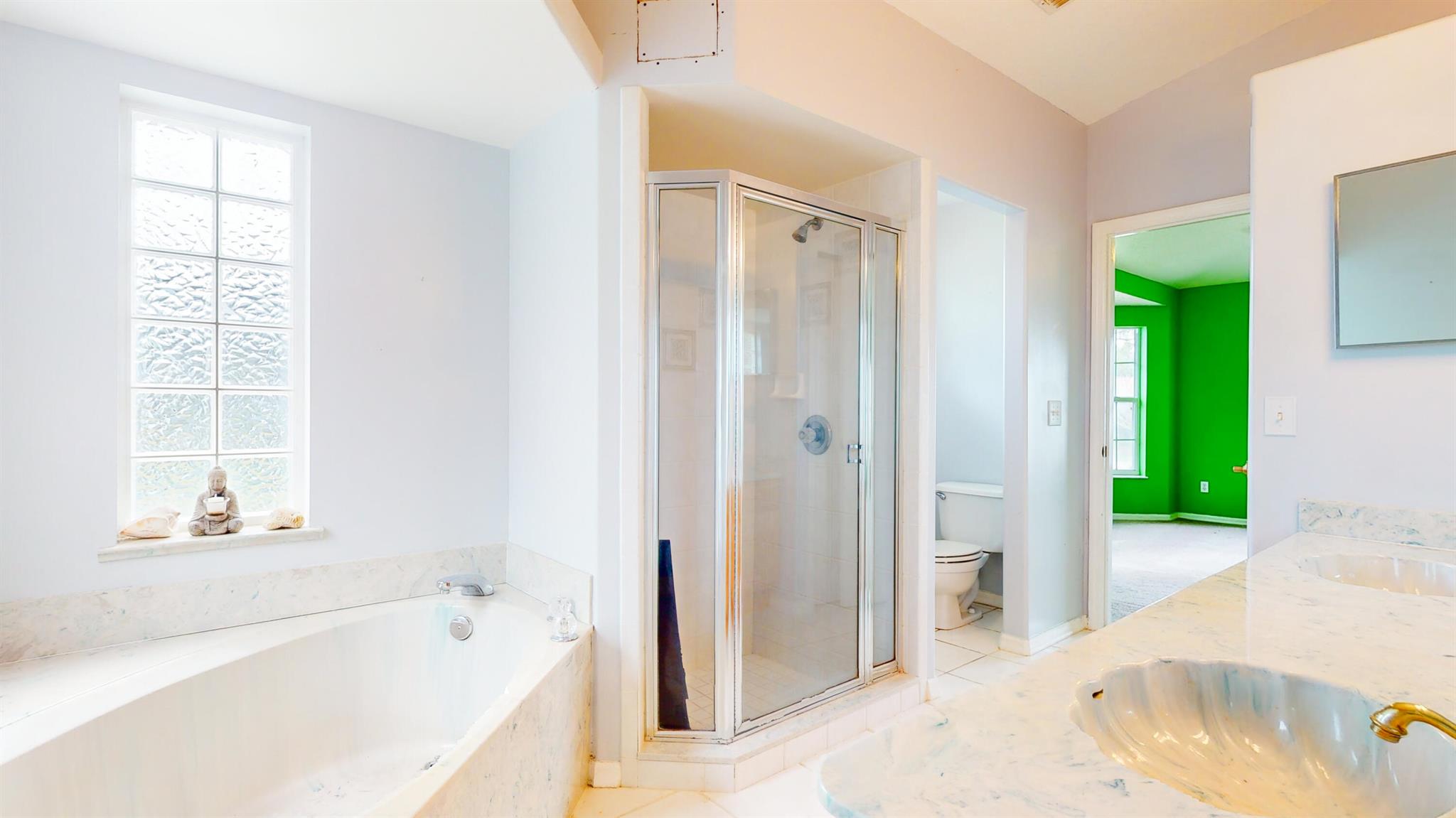 129 Larchmont Terrace