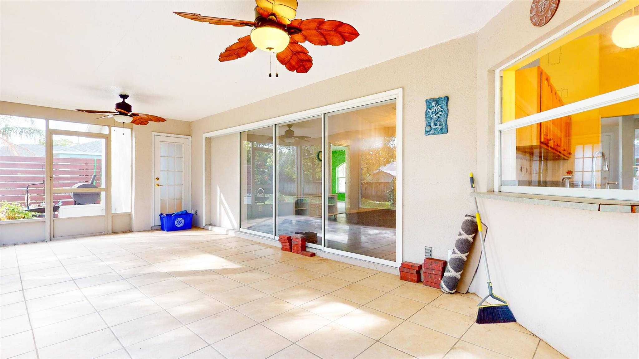 129 Larchmont Terrace