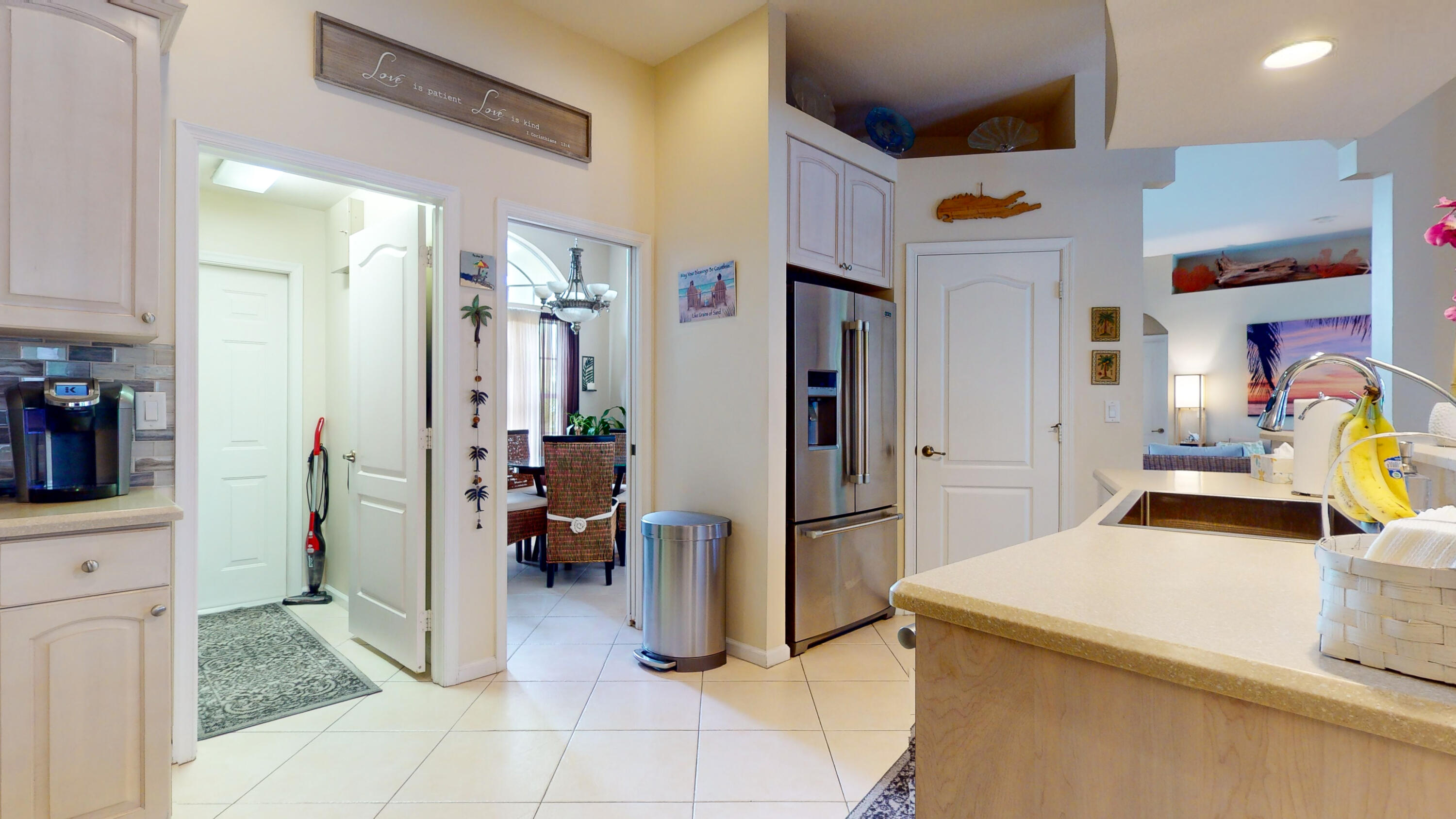 463 SW Ryder Road