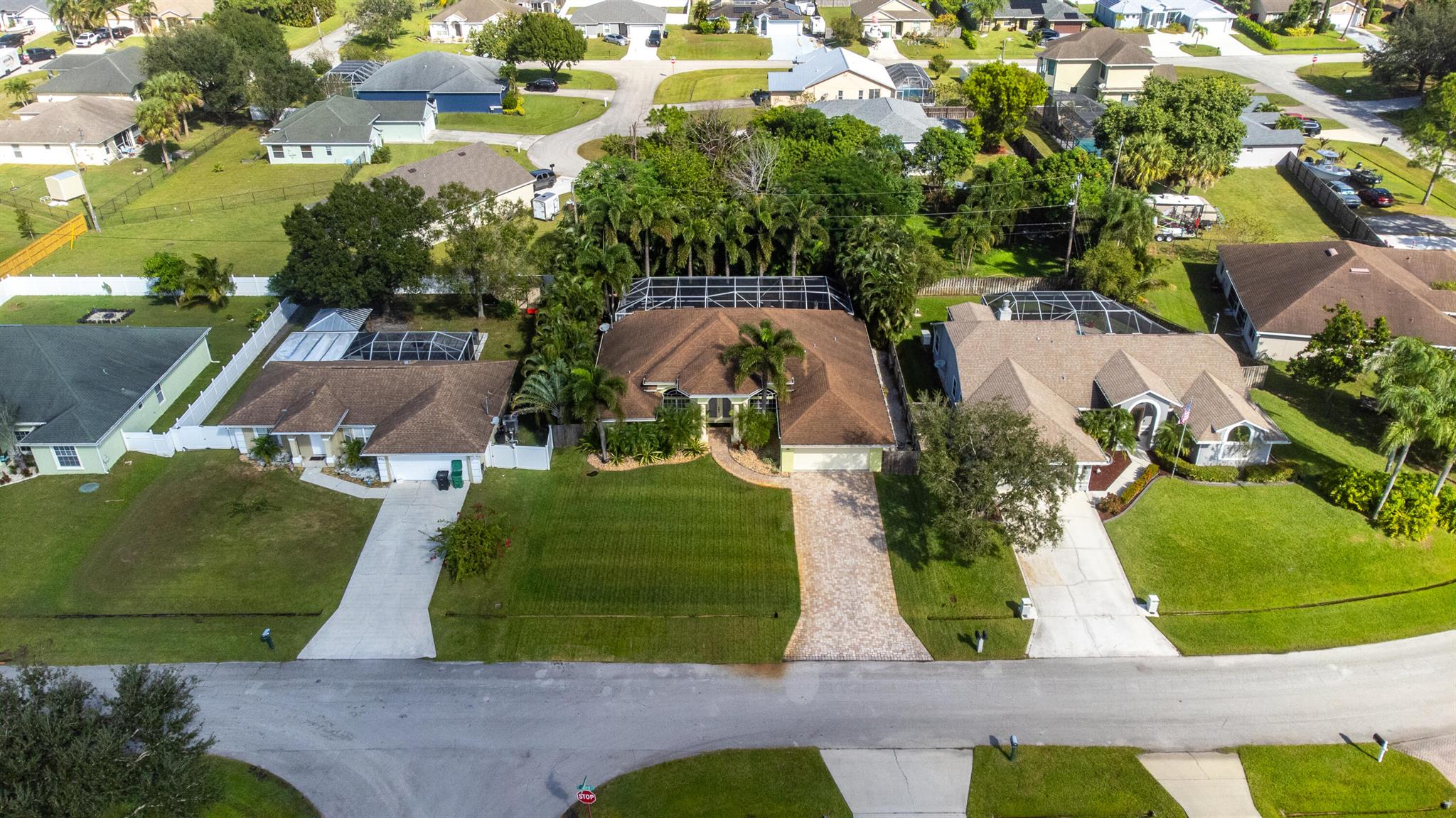 463 SW Ryder Road