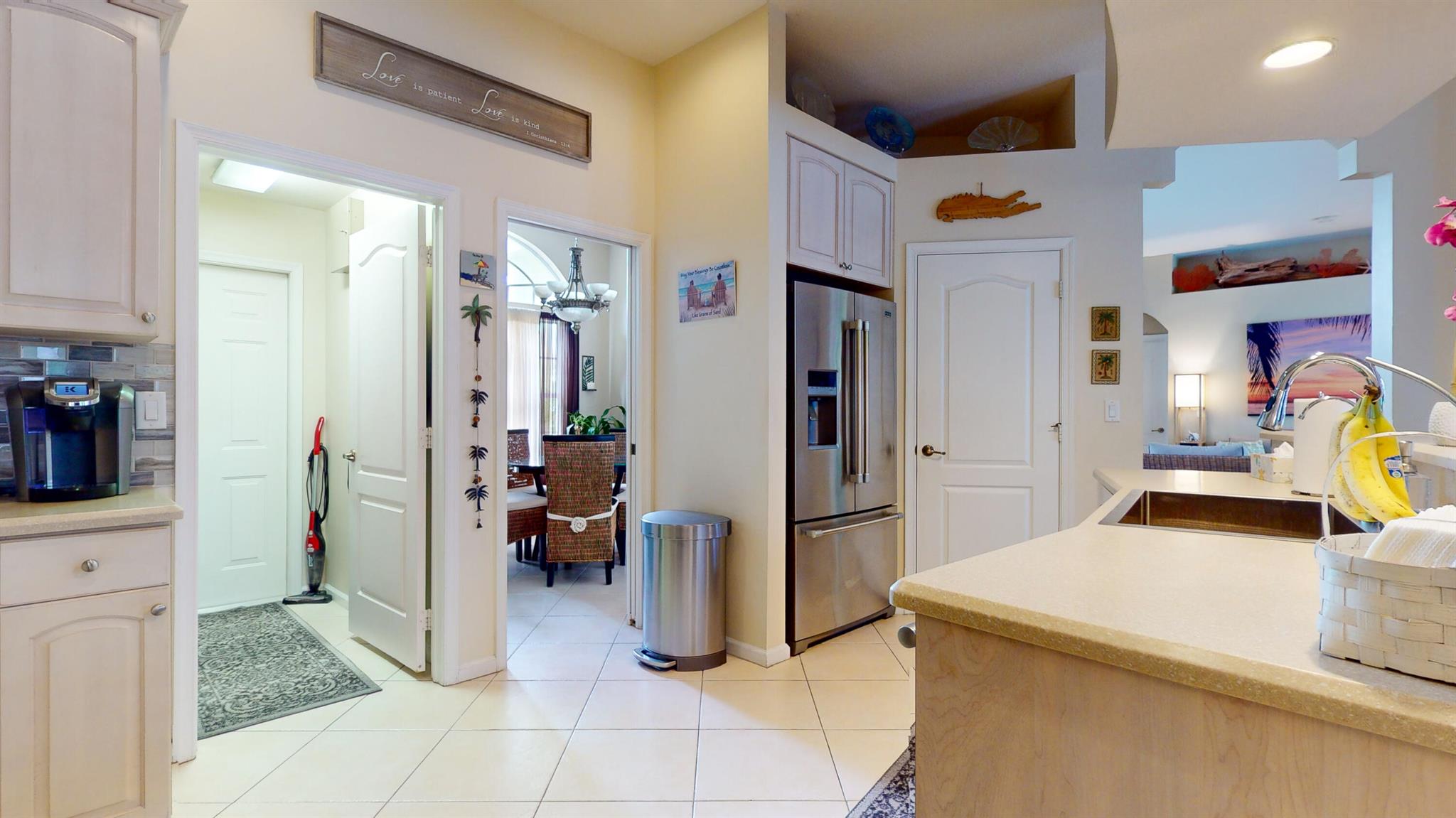 463 SW Ryder Road
