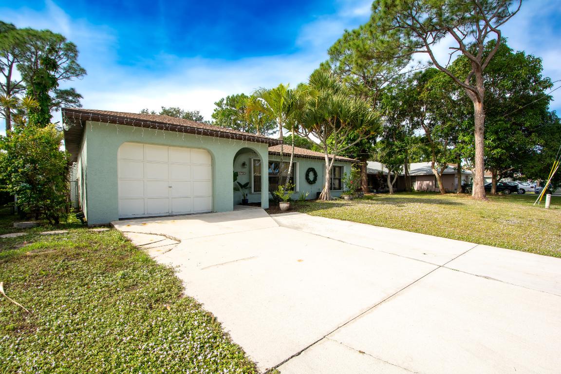 1788 SE Fallon Drive