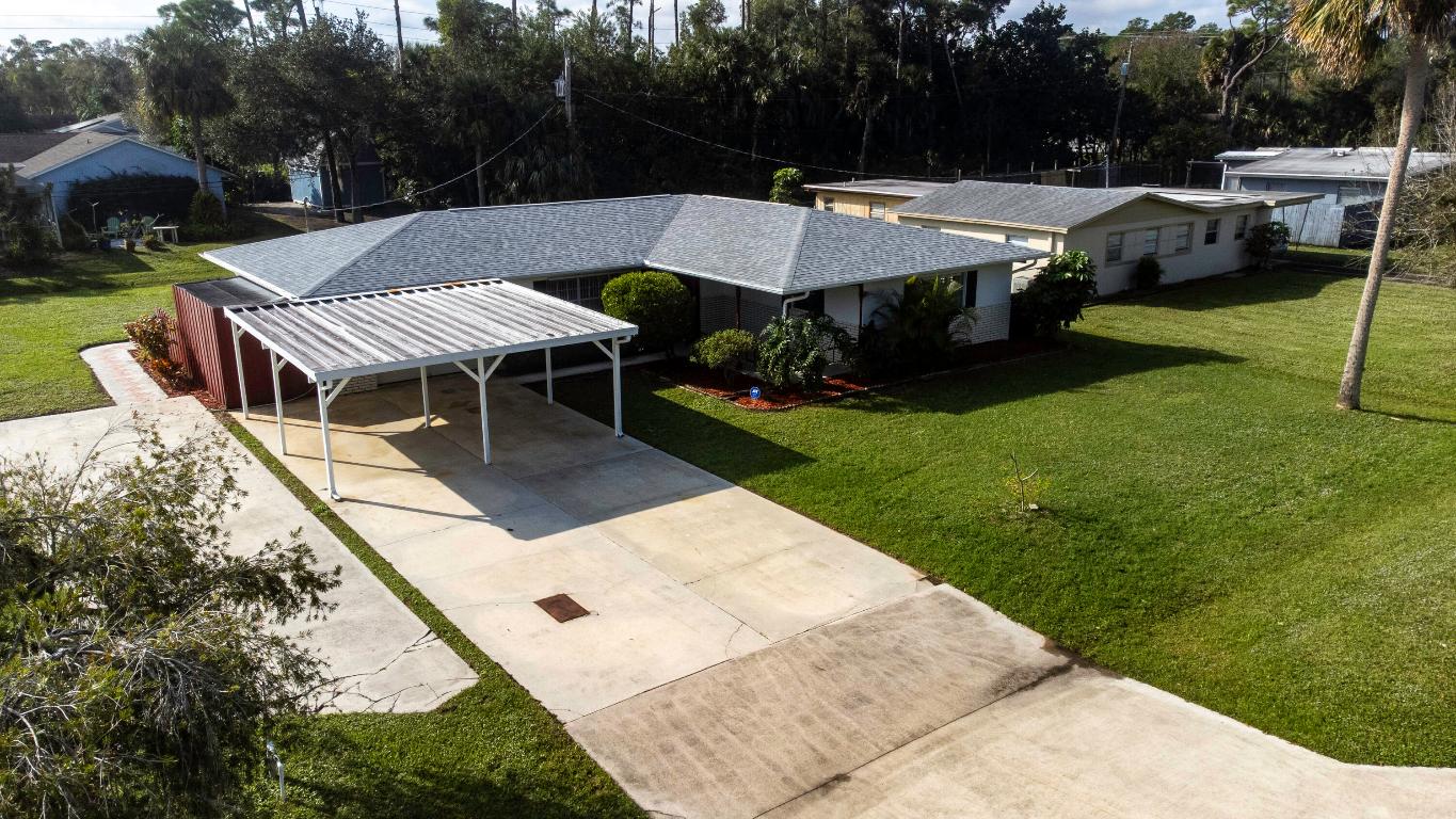 7507 James Road