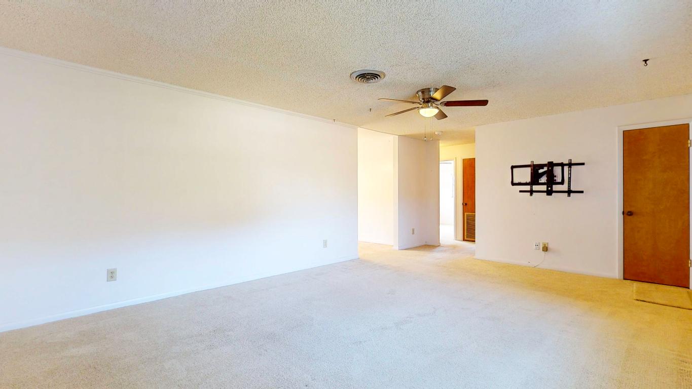 7507 James Road