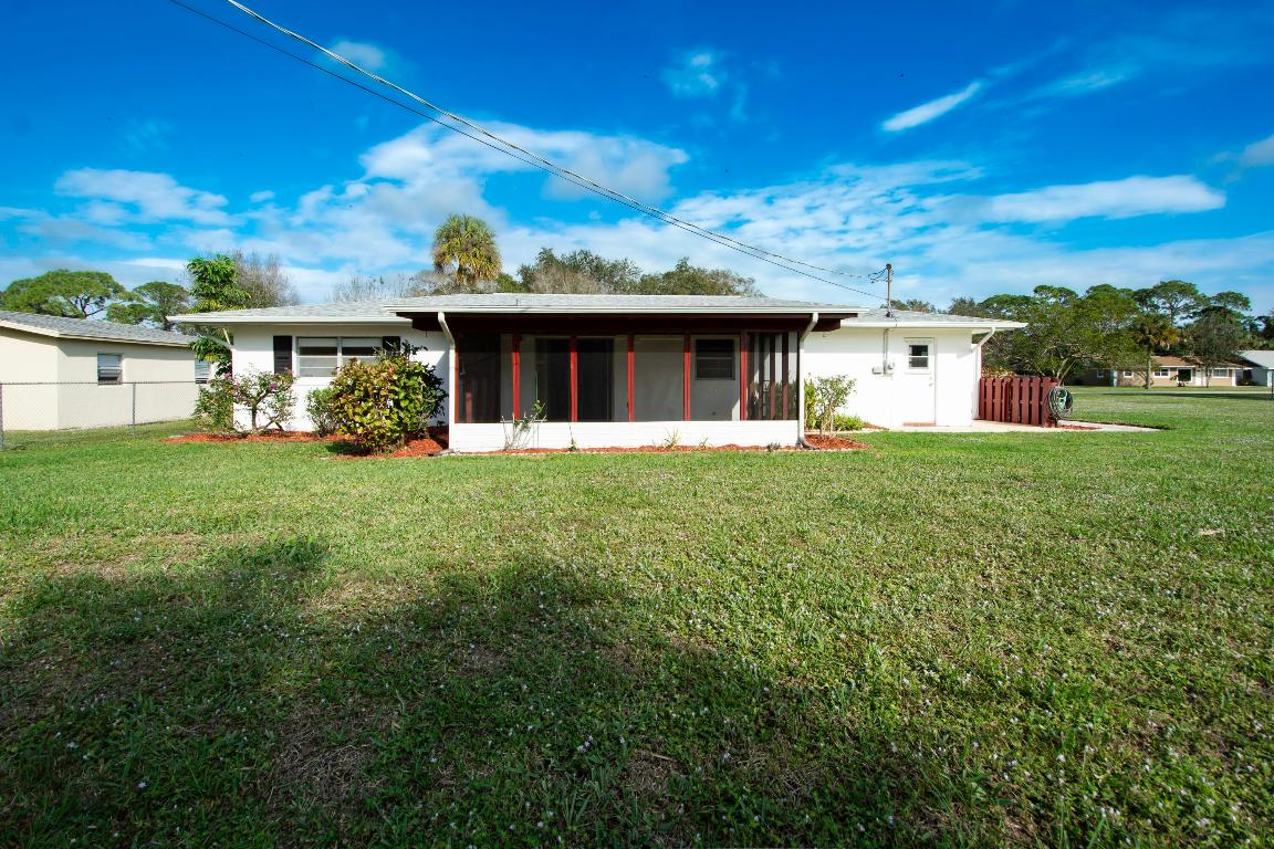 7507 James Road