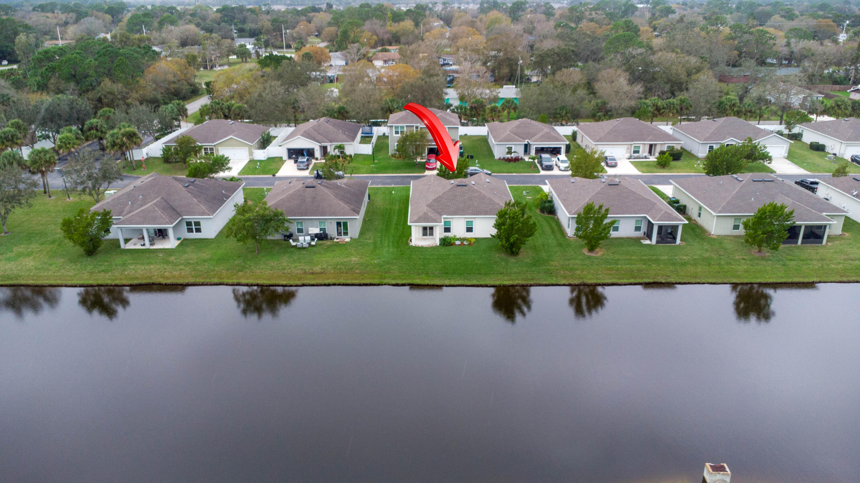 5365 Oakland Lake Circle