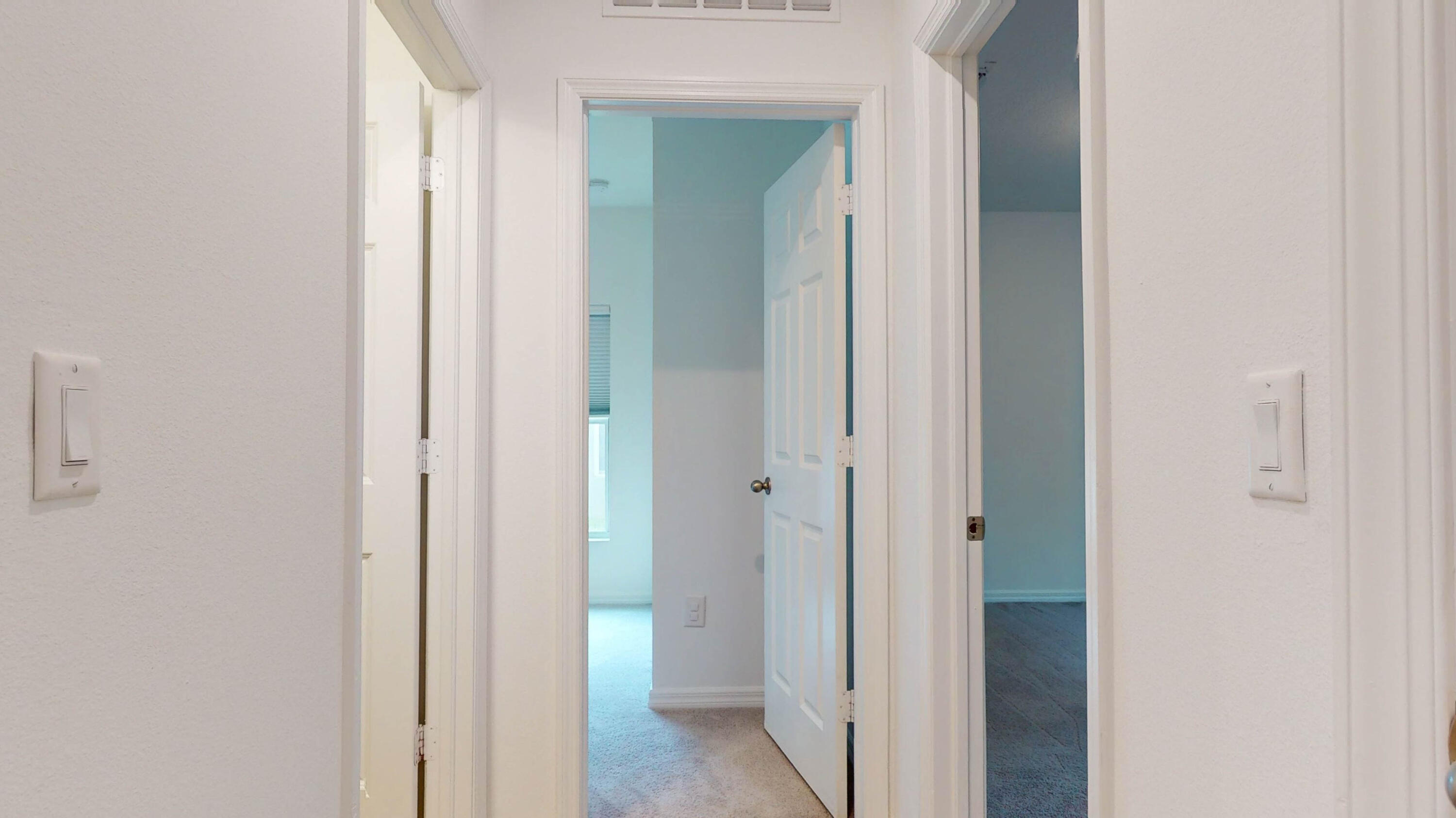 5365 Oakland Lake Circle
