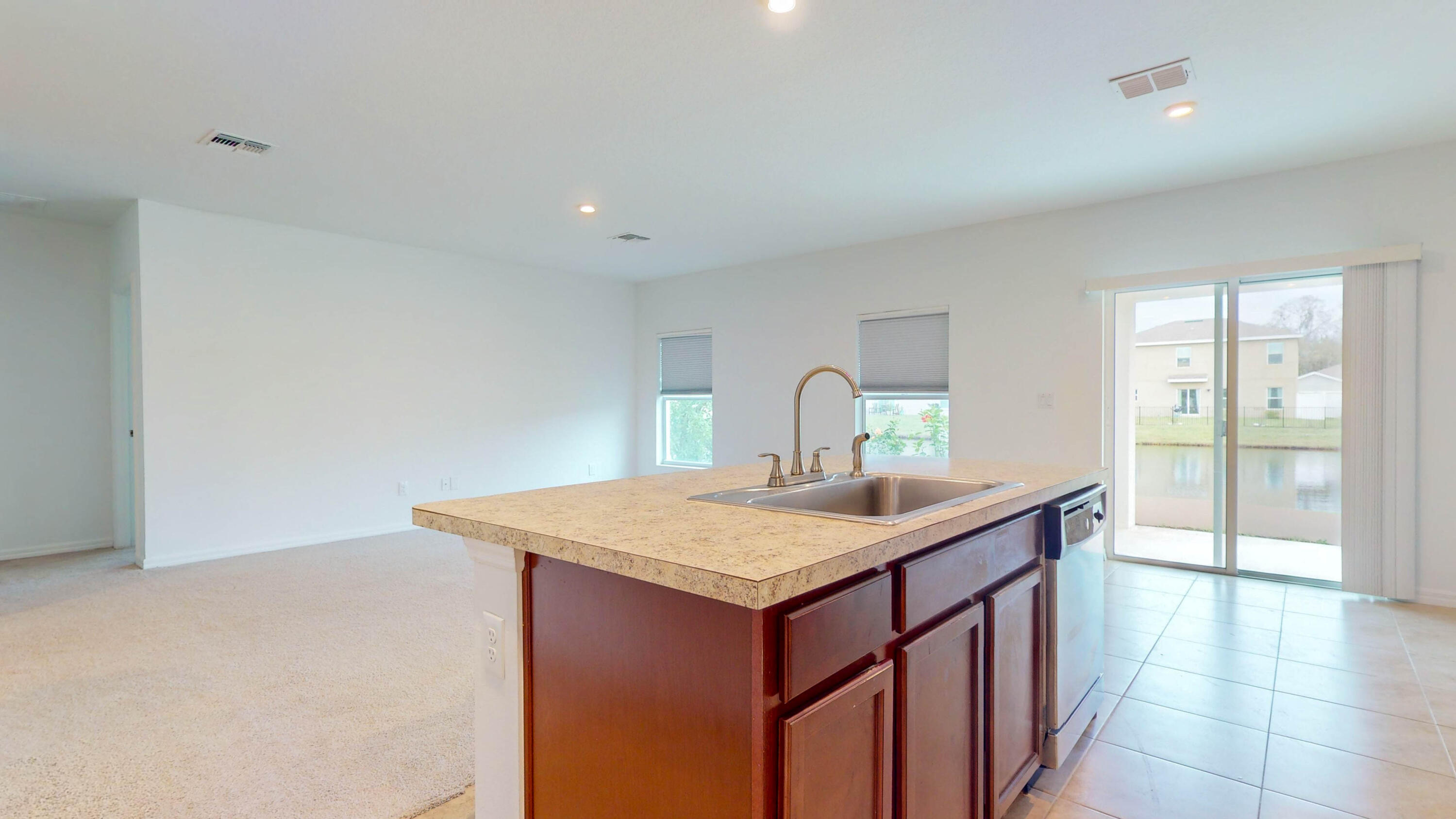 5365 Oakland Lake Circle