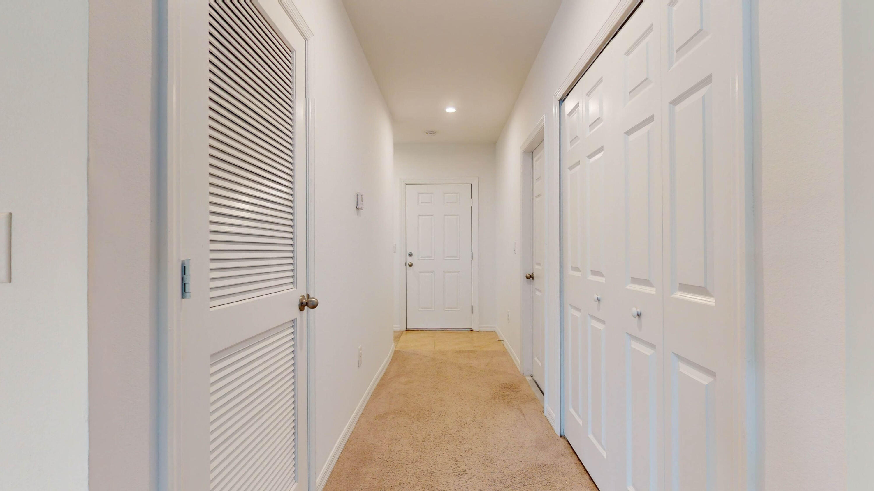 5365 Oakland Lake Circle