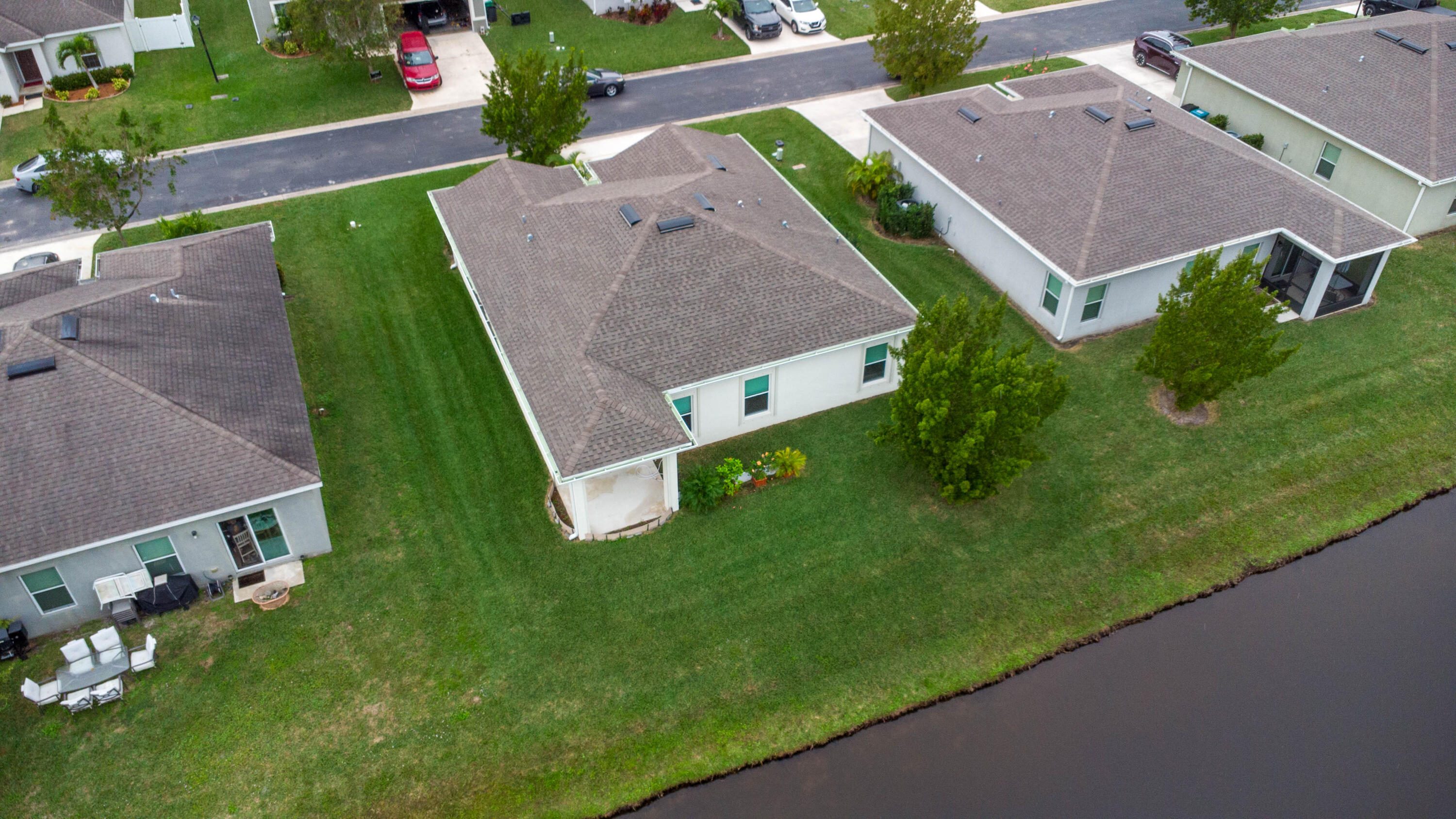 5365 Oakland Lake Circle