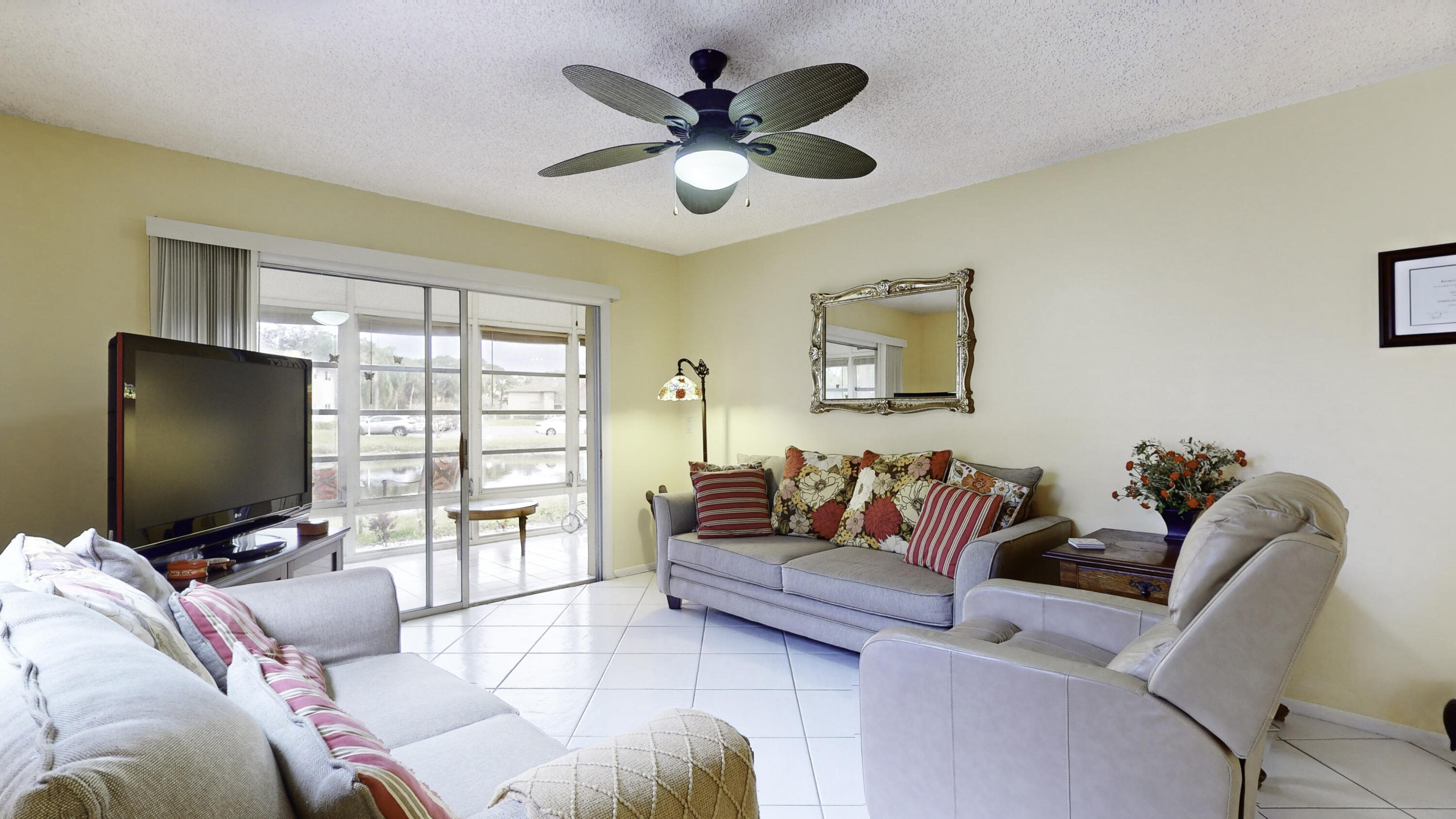 5 Lake Vista Trail 102