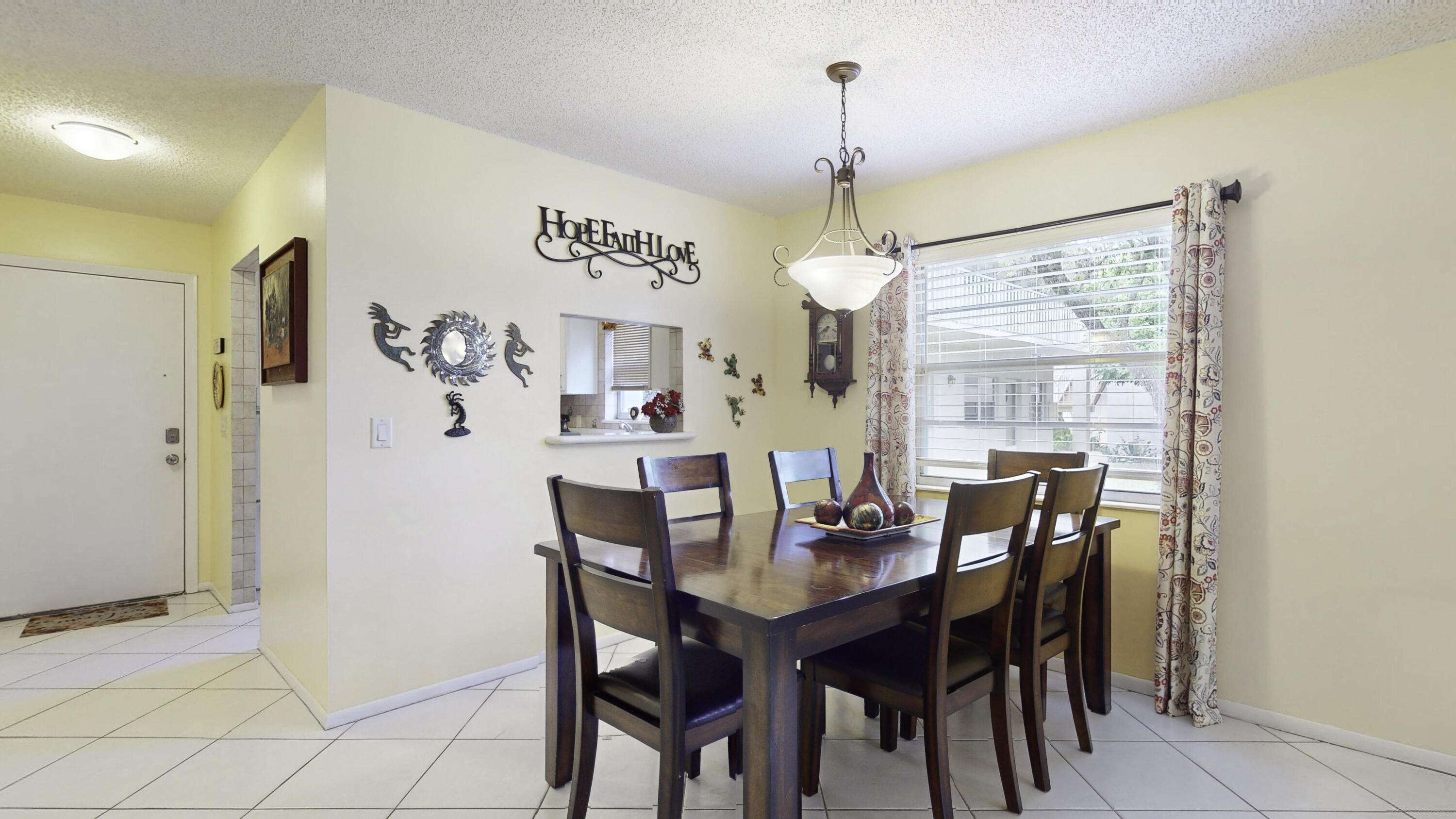 5 Lake Vista Trail 102