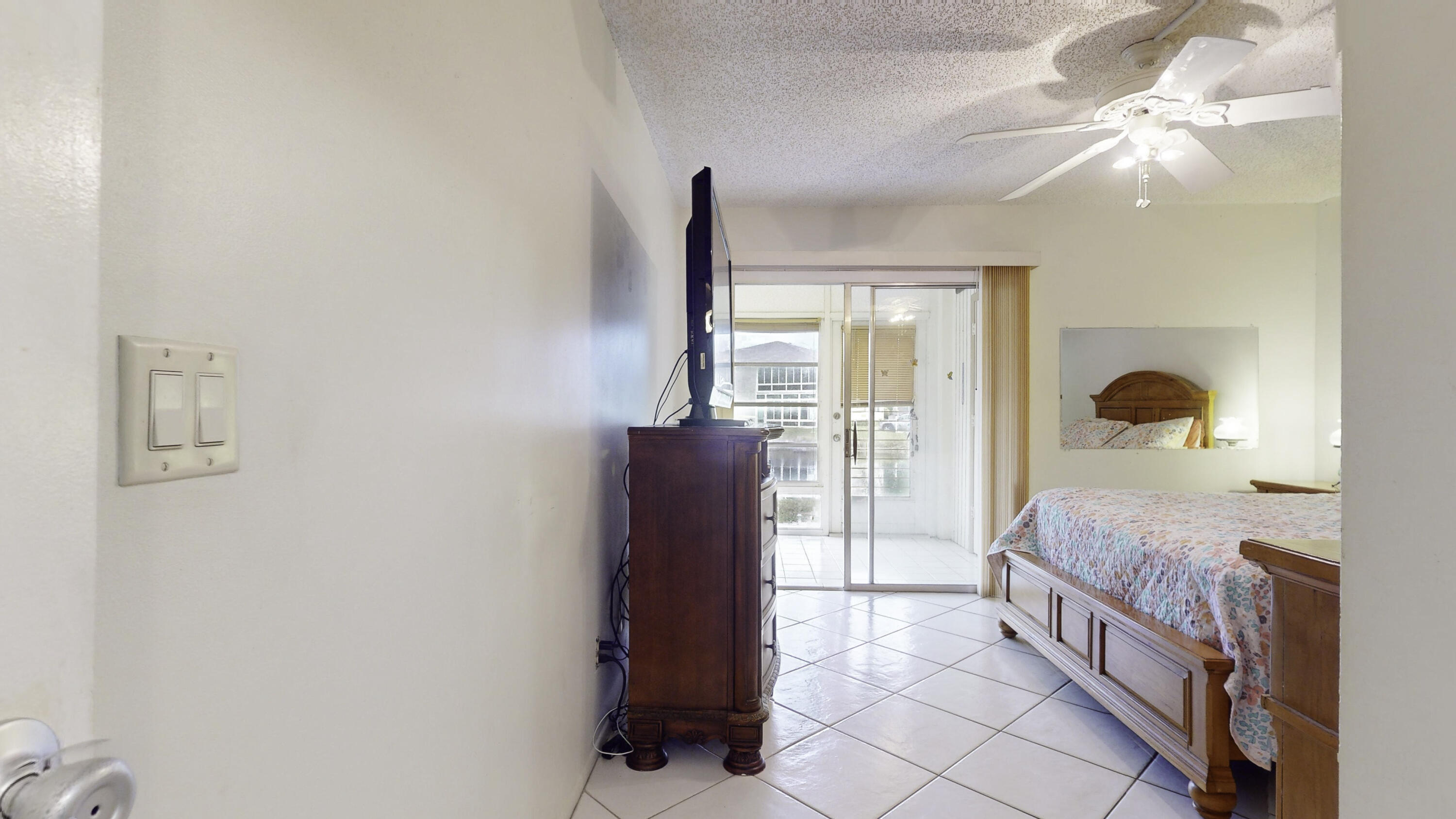 5 Lake Vista Trail 102