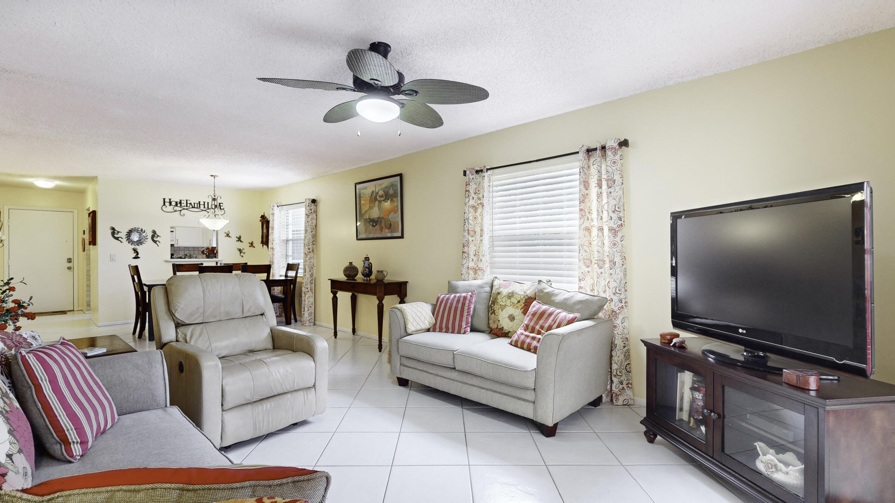 5 Lake Vista Trail 102